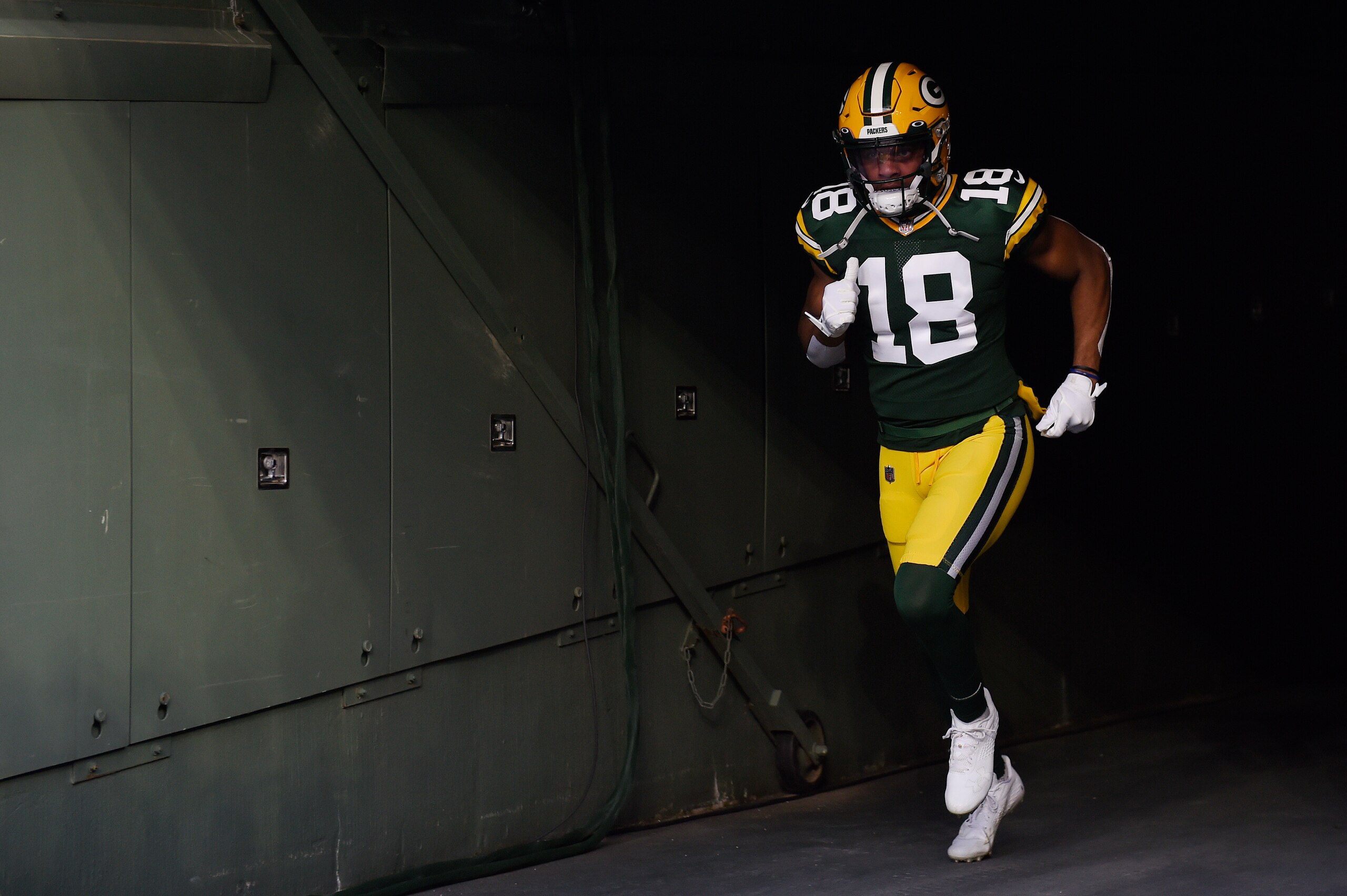 GREEN BAY, WISCONSIN - NOVEMBER 28: Randall Cobb #18 of the Green Bay Packers in the tunnel before the game against the Los Angeles Rams at Lambeau Field on November 28, 2021 in Green Bay, Wisconsin. (Photo by Patrick McDermott/Getty Images)