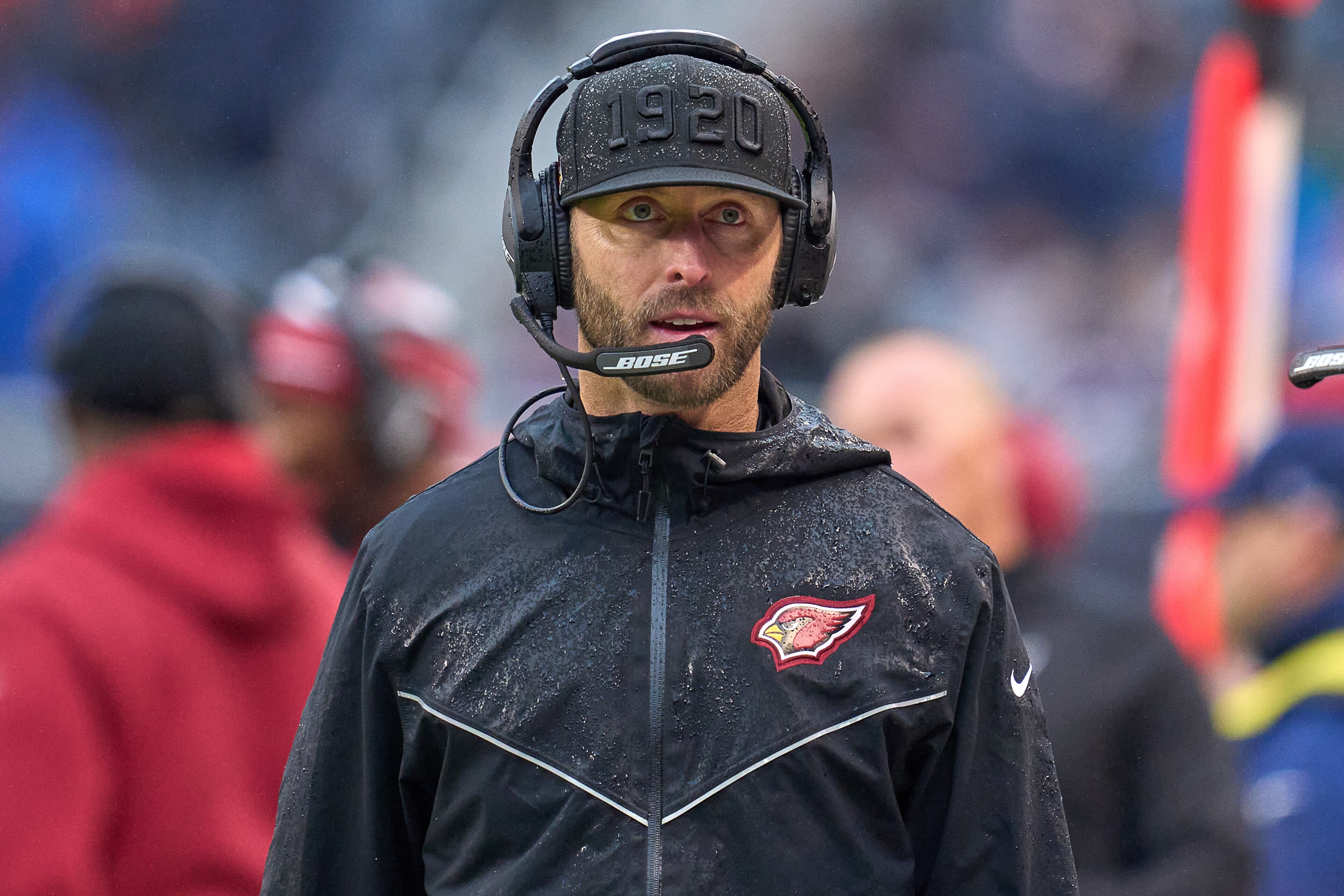 CHICAGO, IL - DECEMBER 05: Arizona Cardinals head coach Kliff Kingsbury looks on during a game between the Arizona Cardinals and the Chicago Bears on December 5, 2021 at Soldier Stadium, in Chicago, IL. (Photo by Robin Alam/Icon Sportswire via Getty Images) CHICAGO, IL - DECEMBER 05: Arizona Cardinals head coach Kliff Kingsbury looks on during a game between the Arizona Cardinals and the Chicago Bears on December 5, 2021 at Soldier Stadium, in Chicago, IL. (Photo by Robin Alam/Icon Sportswire via Getty Images)