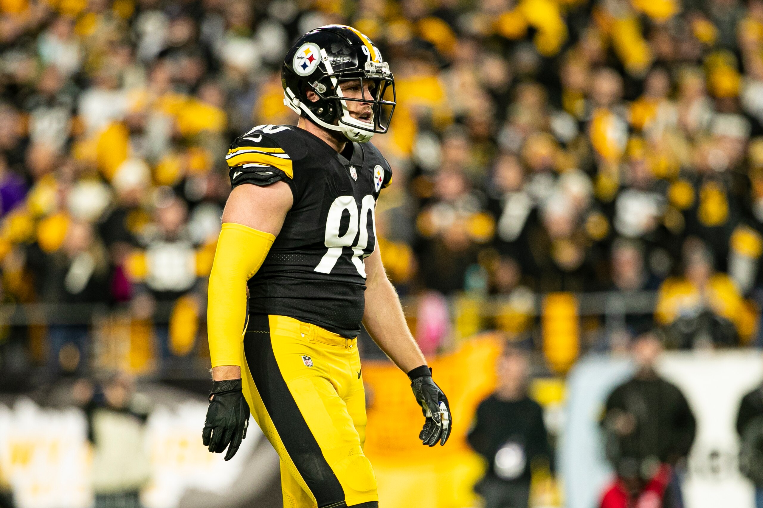 PITTSBURGH, PA - DECEMBER 05: Pittsburgh Steelers outside linebacker T.J. Watt (90) looks on during the game against the Baltimore Ravens and the Pittsburgh Steelers on December 05, 2021 at Heinz Field in Pittsburgh, PA. (Photo by Mark Alberti/Icon Sportswire via Getty Images)