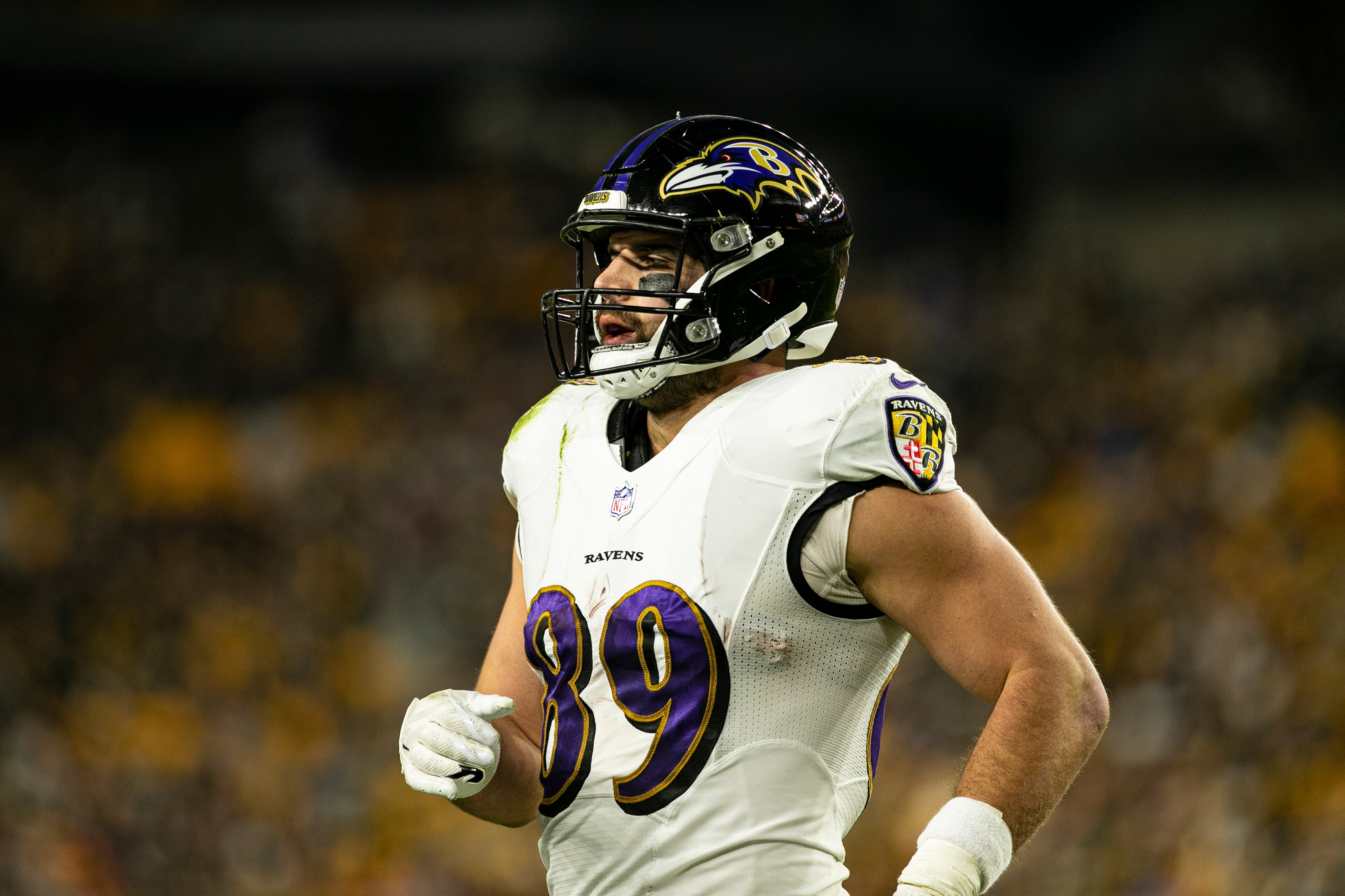 PITTSBURGH, PA - DECEMBER 05: Baltimore Ravens tight end Mark Andrews (89) looks on during the game against the Baltimore Ravens and the Pittsburgh Steelers on December 05, 2021 at Heinz Field in Pittsburgh, PA. (Photo by Mark Alberti/Icon Sportswire via Getty Images)