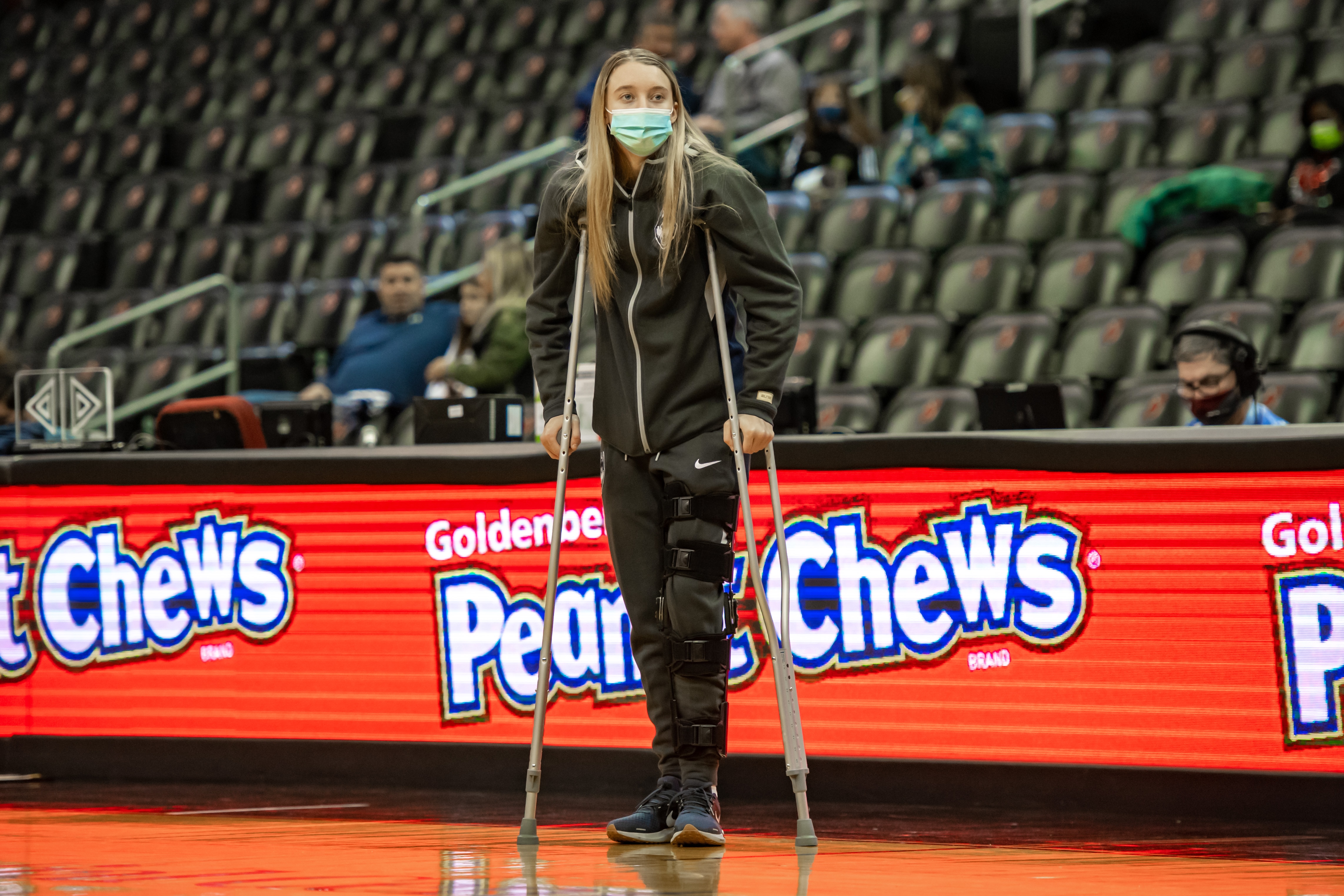 NEWARK, NJ - DECEMBER 11: UConn Huskies guard Paige Bueckers (5) looks on prior to the first half of the Never Forget Tribute Classic womens college basketball game between UCLA and UConn on December 11, 2021 at Prudential Center in Newark, NJ (Photo by John Jones/Icon Sportswire via Getty Images) NEWARK, NJ - DECEMBER 11: UConn Huskies guard Paige Bueckers (5) looks on prior to the first half of the Never Forget Tribute Classic womens college basketball game between UCLA and UConn on December 11, 2021 at Prudential Center in Newark, NJ (Photo by John Jones/Icon Sportswire via Getty Images)