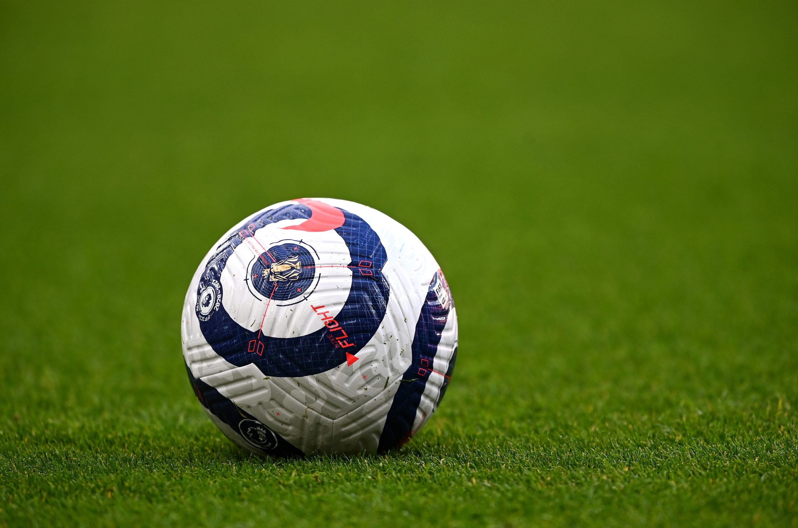 LONDON, ENGLAND - FEBRUARY 21: A detailed view of the blue and white Nike Flight Premier League ball prior to the Premier League match between Arsenal and Manchester City at Emirates Stadium on February 21, 2021 in London, England. Sporting stadiums around the UK remain under strict restrictions due to the Coronavirus Pandemic as Government social distancing laws prohibit fans inside venues resulting in games being played behind closed doors. (Photo by Shaun Botterill/Getty Images)