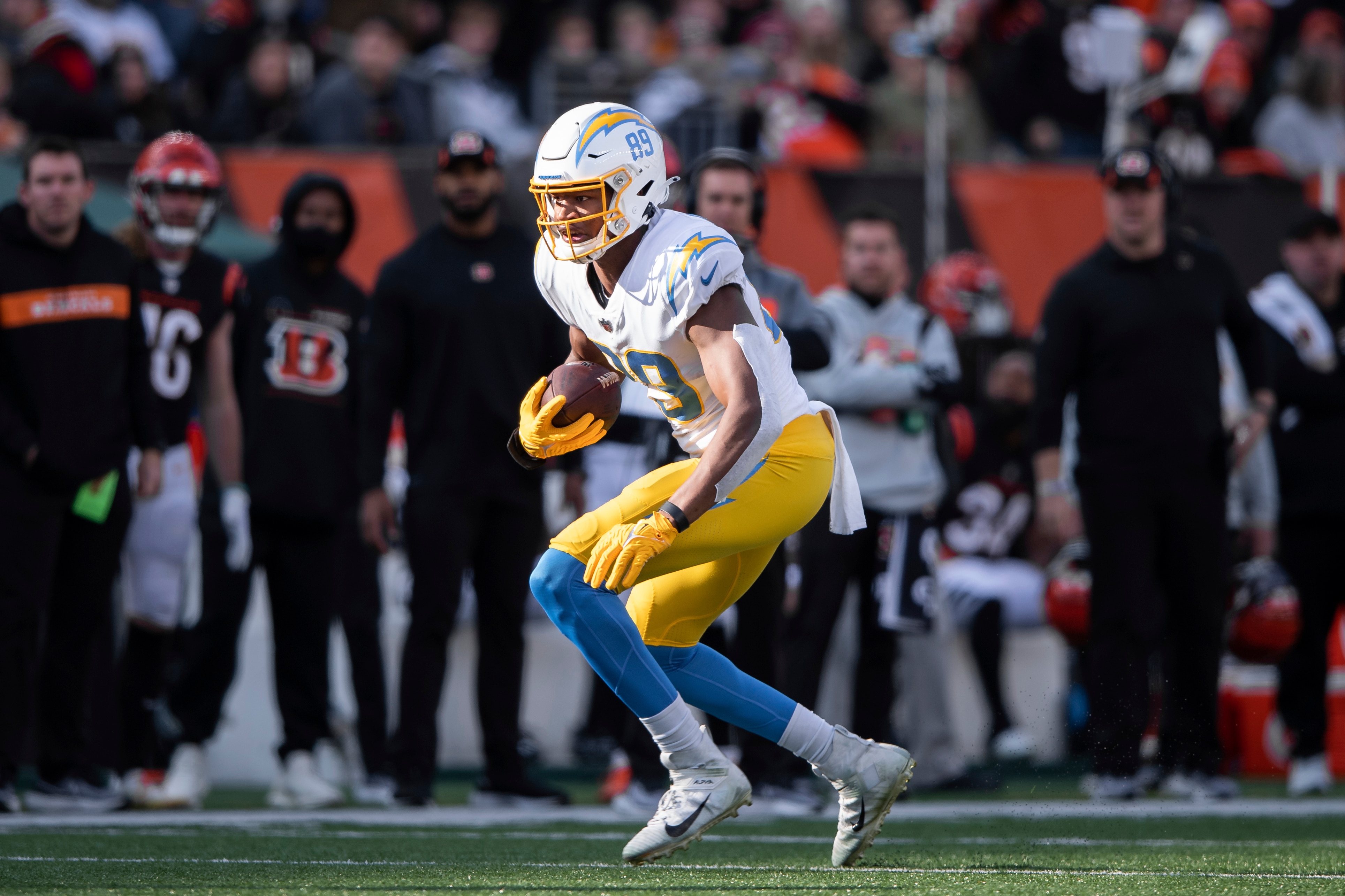 Los Angeles Chargers tight end Donald Parham Jr. (89) runs downfield after a catch during an NFL football game against the Cincinnati Bengals, Sunday, Dec. 5, 2021, in Cincinnati. (AP Photo/Zach Bolinger)