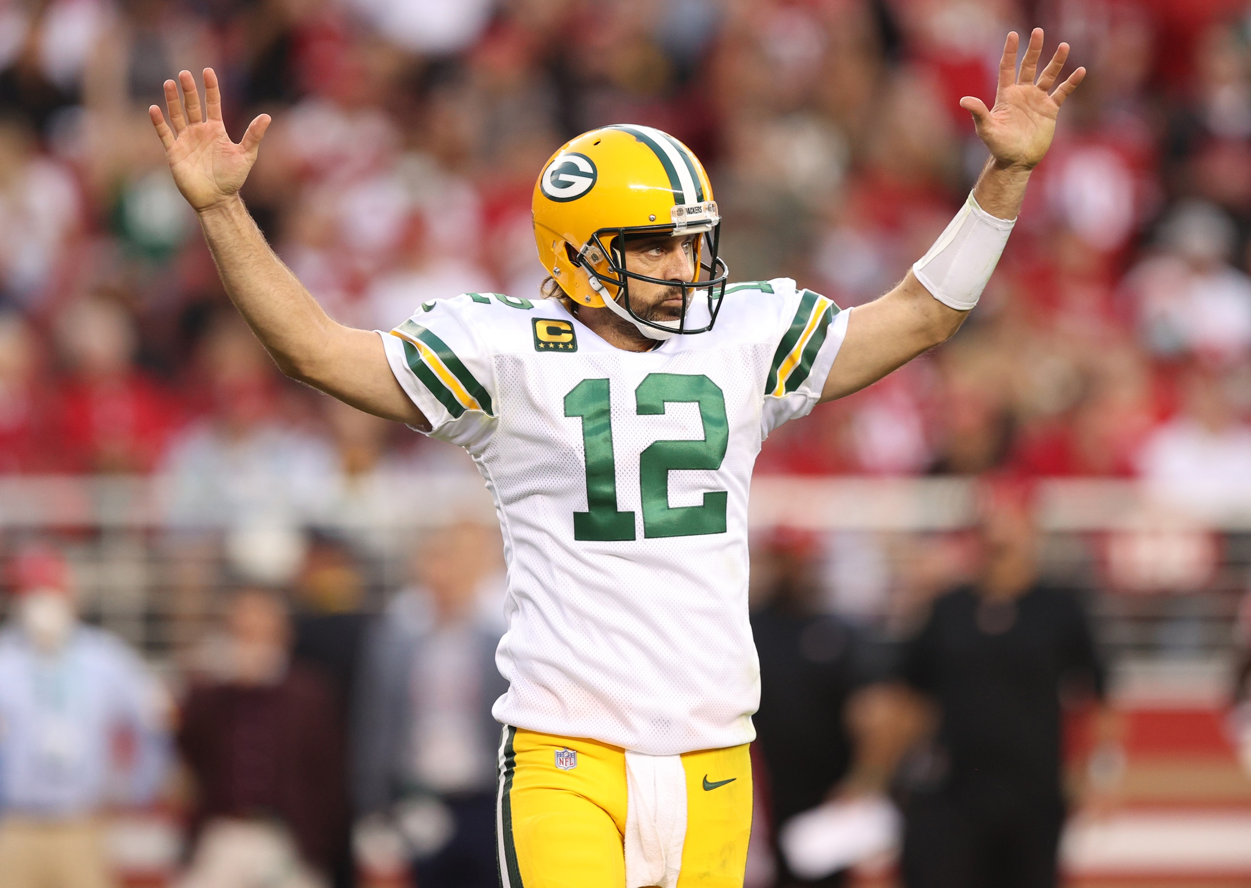 SANTA CLARA, CALIFORNIA - SEPTEMBER 26: Aaron Rodgers #12 of the Green Bay Packers celebrates after a touchdown during the second quarter against the San Francisco 49ers in the game at Levi's Stadium on September 26, 2021 in Santa Clara, California. (Photo by Ezra Shaw/Getty Images)