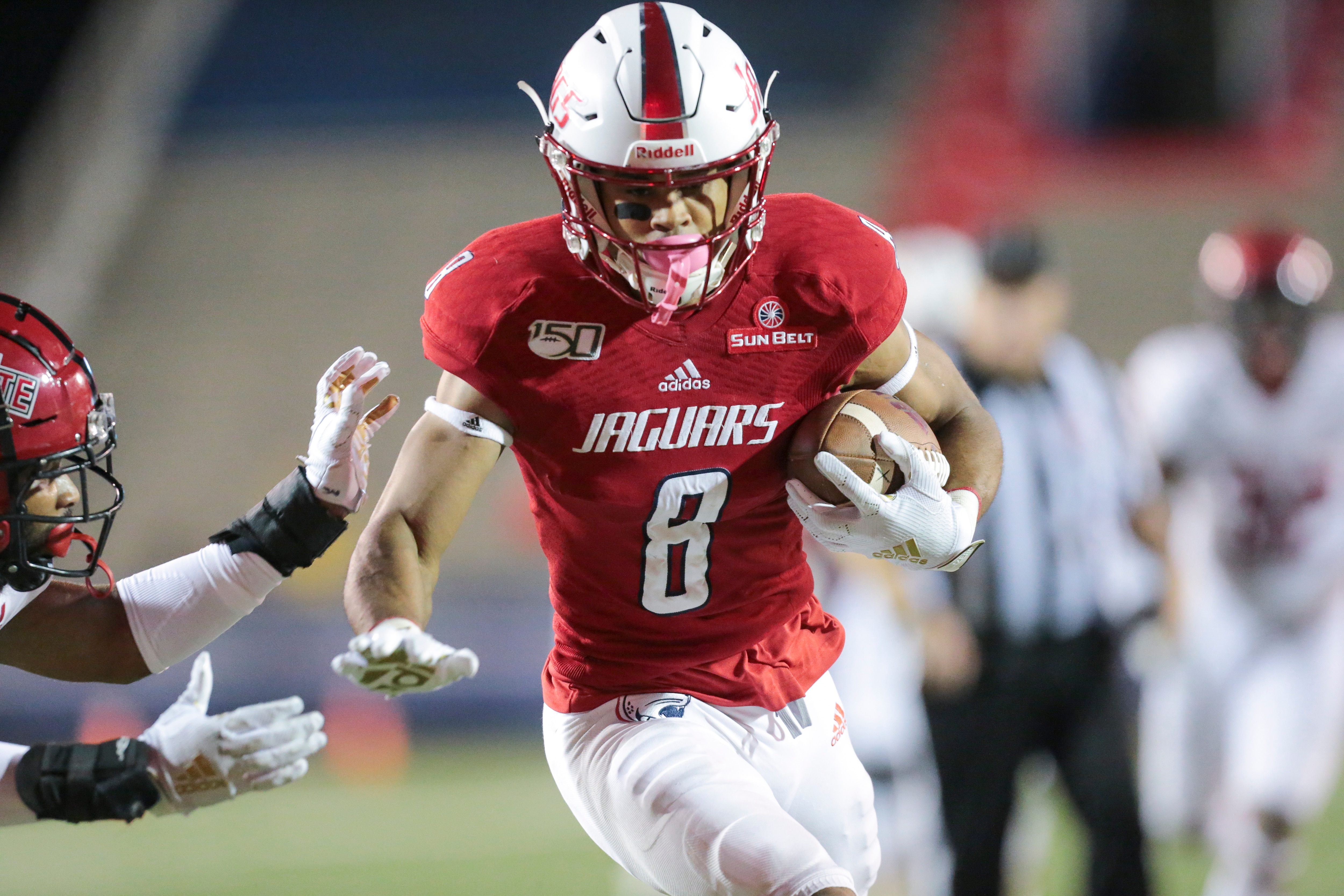 MOBILE, AL - NOVEMBER 29: South Alabama Jaguars wide receiver Jalen Tolbert (8) catches a pass for a touchdown during the South Alabama versus Arkansas State game on November 29, 2019, at Ladd-Peebles Stadium, Mobile, AL.(Photo by Bobby McDuffie/Icon Sportswire via Getty Images)