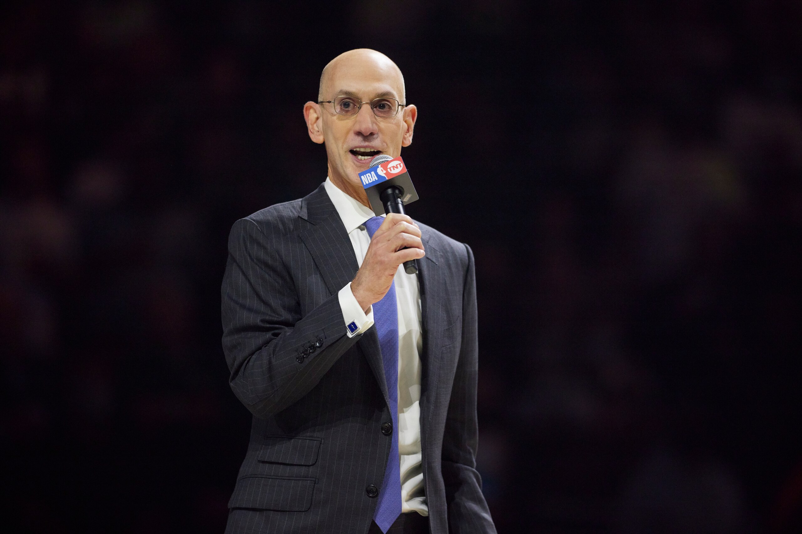Basketball: NBA commissioner Adam Silver before Milwaukee Bucks vs Brooklyn Nets game at Fiserv Forum. Milwaukee, WI 10/19/2021 CREDIT: David E. Klutho (Photo by David E. Klutho/Sports Illustrated via Getty Images) (Set Number: X163836 TK1)
