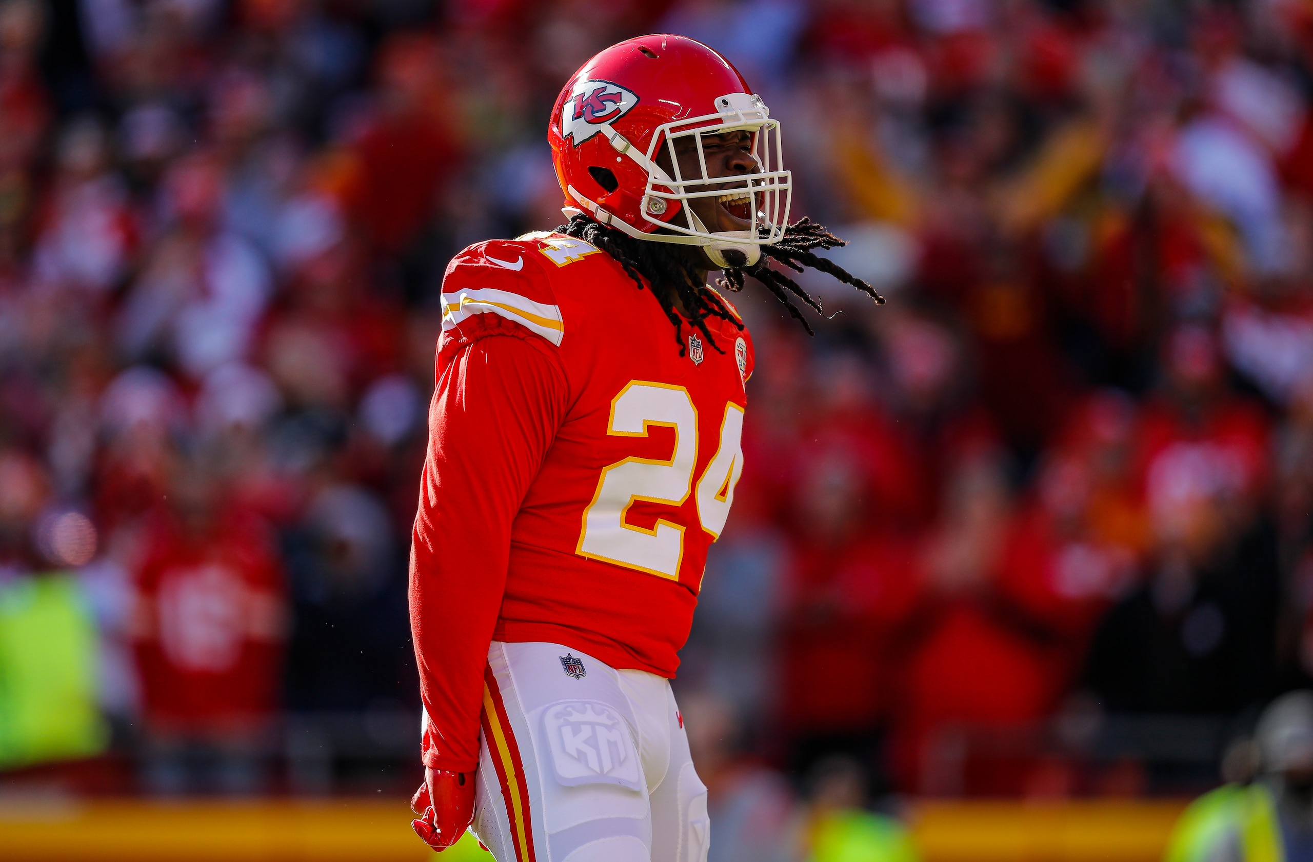 KANSAS CITY, MO - DECEMBER 12: Melvin Ingram #24 of the Kansas City Chiefs celebrates his quarterback sack during the first quarter against the Las Vegas Raiders at Arrowhead Stadium on December 12, 2021 in Kansas City, Missouri. (Photo by David Eulitt/Getty Images)