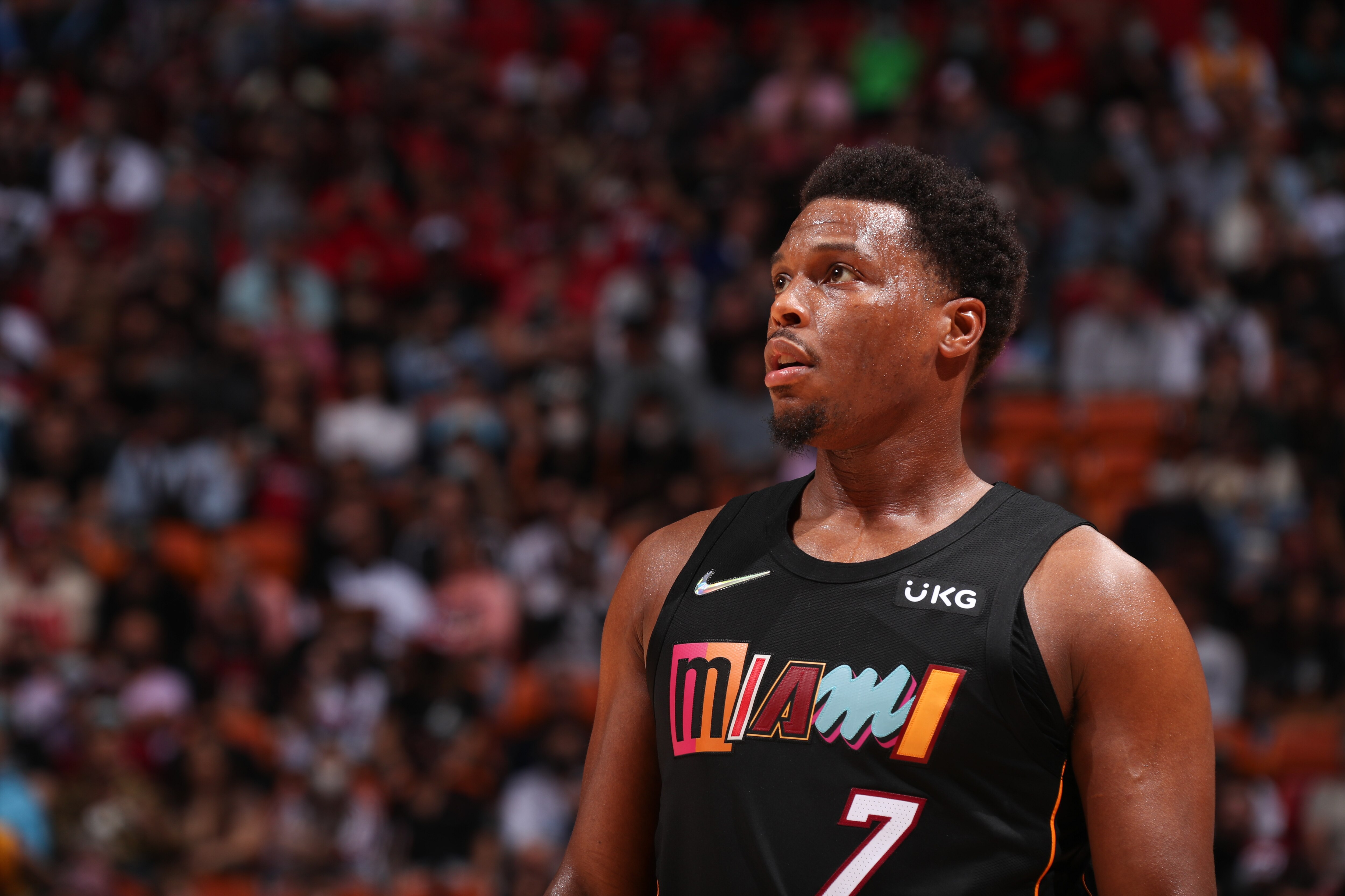 MIAMI, FL - DECEMBER 21: Kyle Lowry #7 of the Miami Heat looks on during the game against the Indiana Pacers on December 21, 2021 at FTX Arena in Miami, Florida. NOTE TO USER: User expressly acknowledges and agrees that, by downloading and or using this Photograph, user is consenting to the terms and conditions of the Getty Images License Agreement. Mandatory Copyright Notice: Copyright 2021 NBAE (Photo by Issac Baldizon/NBAE via Getty Images)