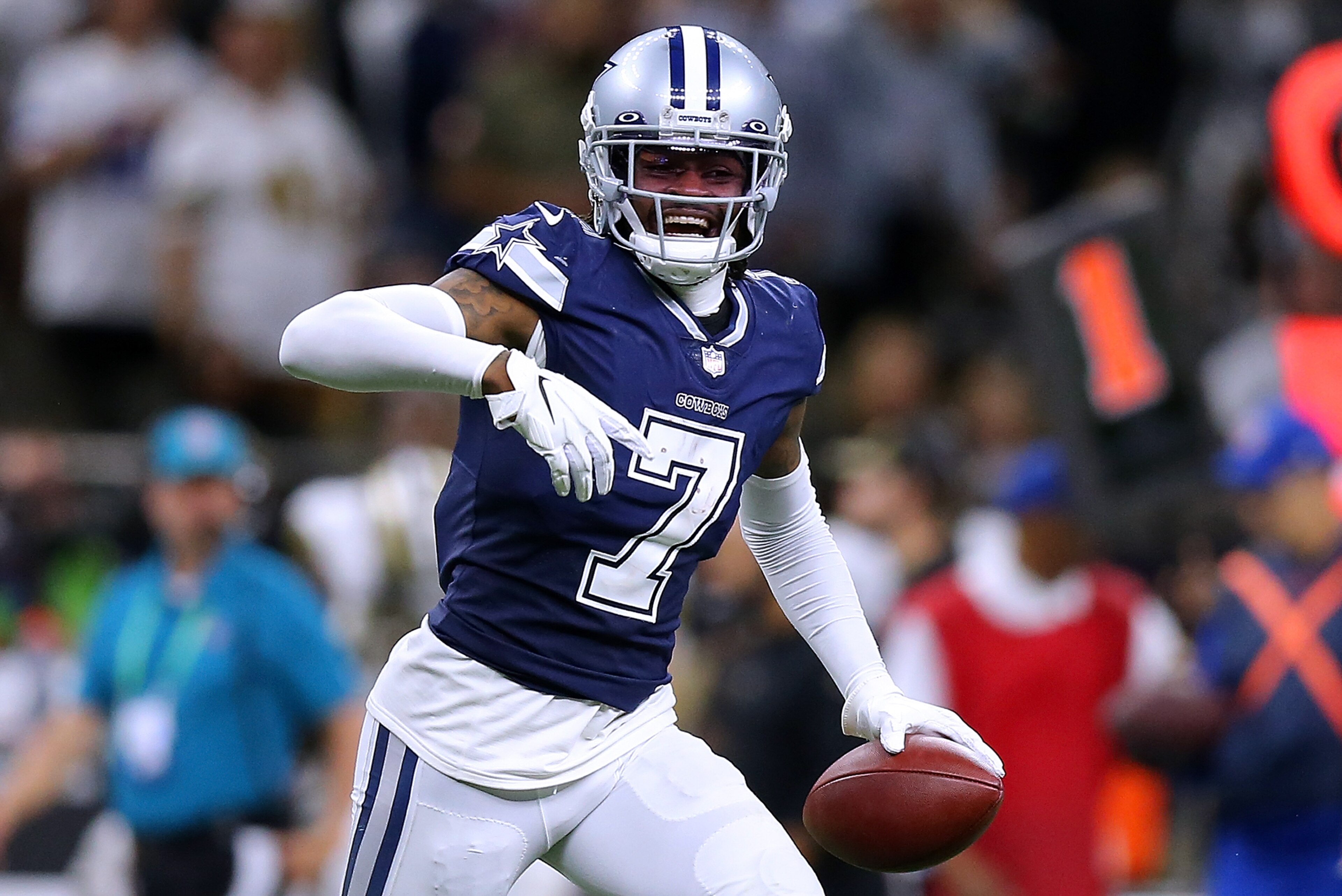 NEW ORLEANS, LOUISIANA - DECEMBER 02: Trevon Diggs #7 of the Dallas Cowboys celebrates an interception during the second half against the New Orleans Saints at the Caesars Superdome on December 02, 2021 in New Orleans, Louisiana. (Photo by Jonathan Bachman/Getty Images) NEW ORLEANS, LOUISIANA - DECEMBER 02: Trevon Diggs #7 of the Dallas Cowboys celebrates an interception during the second half against the New Orleans Saints at the Caesars Superdome on December 02, 2021 in New Orleans, Louisiana. (Photo by Jonathan Bachman/Getty Images)