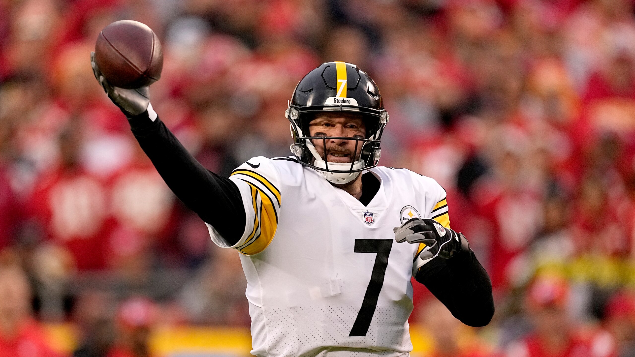 Pittsburgh Steelers quarterback Ben Roethlisberger throws during the first half of an NFL football game against the Kansas City Chiefs Sunday, Dec. 26, 2021, in Kansas City, Mo. (AP Photo/Charlie Riedel)