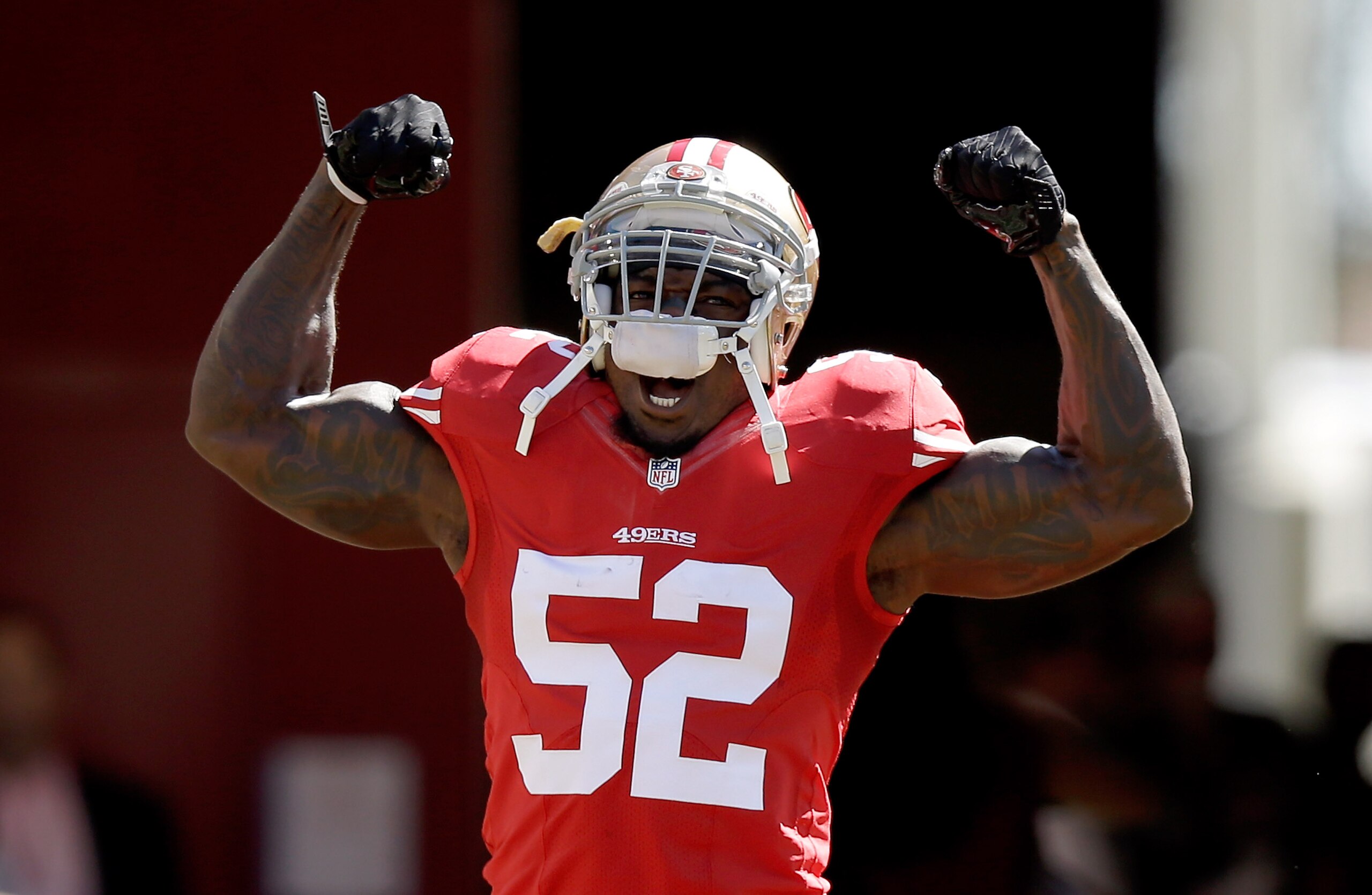 SANTA CLARA, CA - OCTOBER 05:  Patrick Willis #52 of the San Francisco 49ers runs onto the field during player introductions for their game against the Kansas City Chiefs at Levi's Stadium on October 5, 2014 in Santa Clara, California.  (Photo by Ezra Shaw/Getty Images)