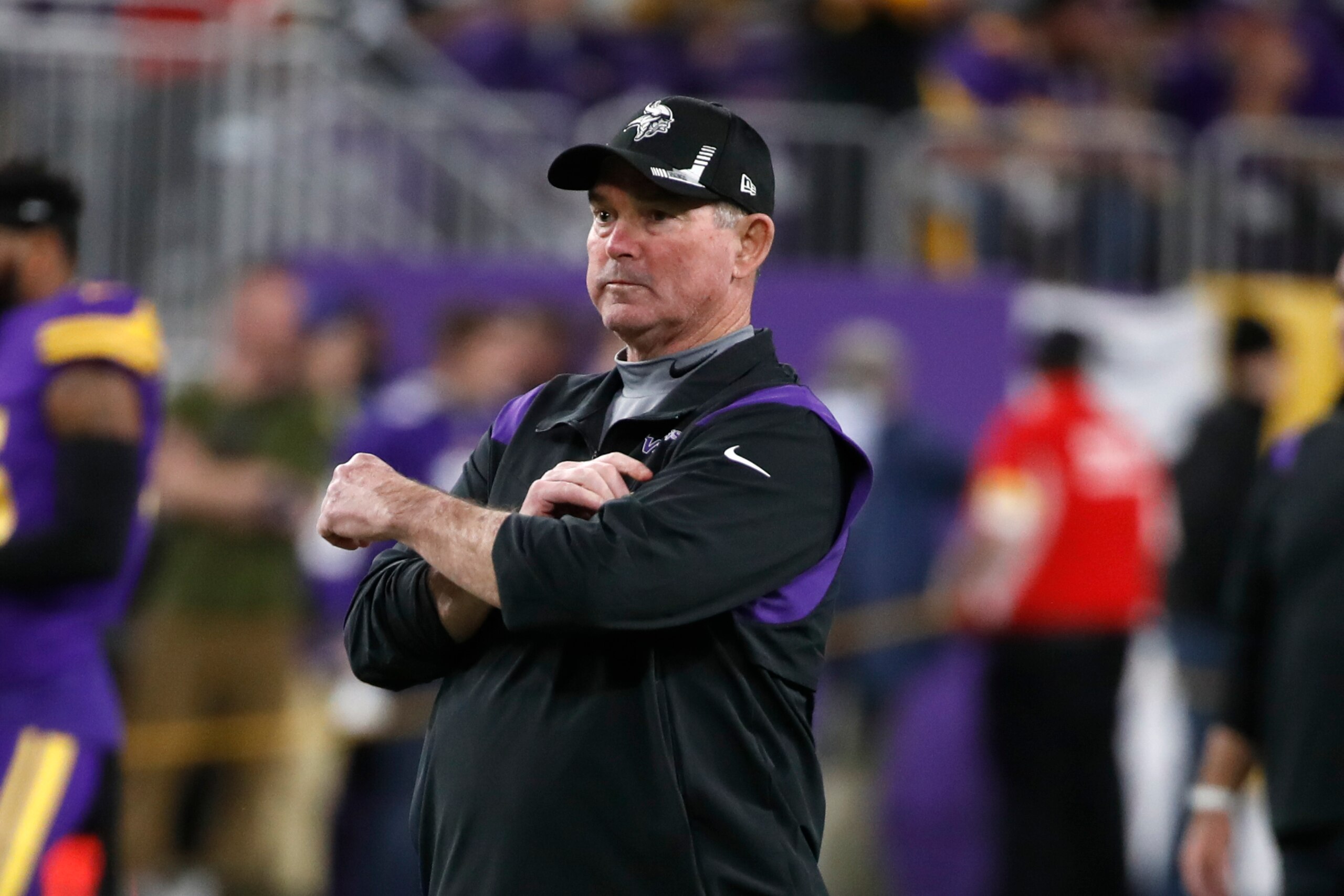 tMinnesota Vikings head coach Mike Zimmer stands on the field before an NFL football game against the Pittsburgh Steelers, Thursday, Dec. 9, 2021, in Minneapolis. (AP Photo/Bruce Kluckhohn) tMinnesota Vikings head coach Mike Zimmer stands on the field before an NFL football game against the Pittsburgh Steelers, Thursday, Dec. 9, 2021, in Minneapolis. (AP Photo/Bruce Kluckhohn)