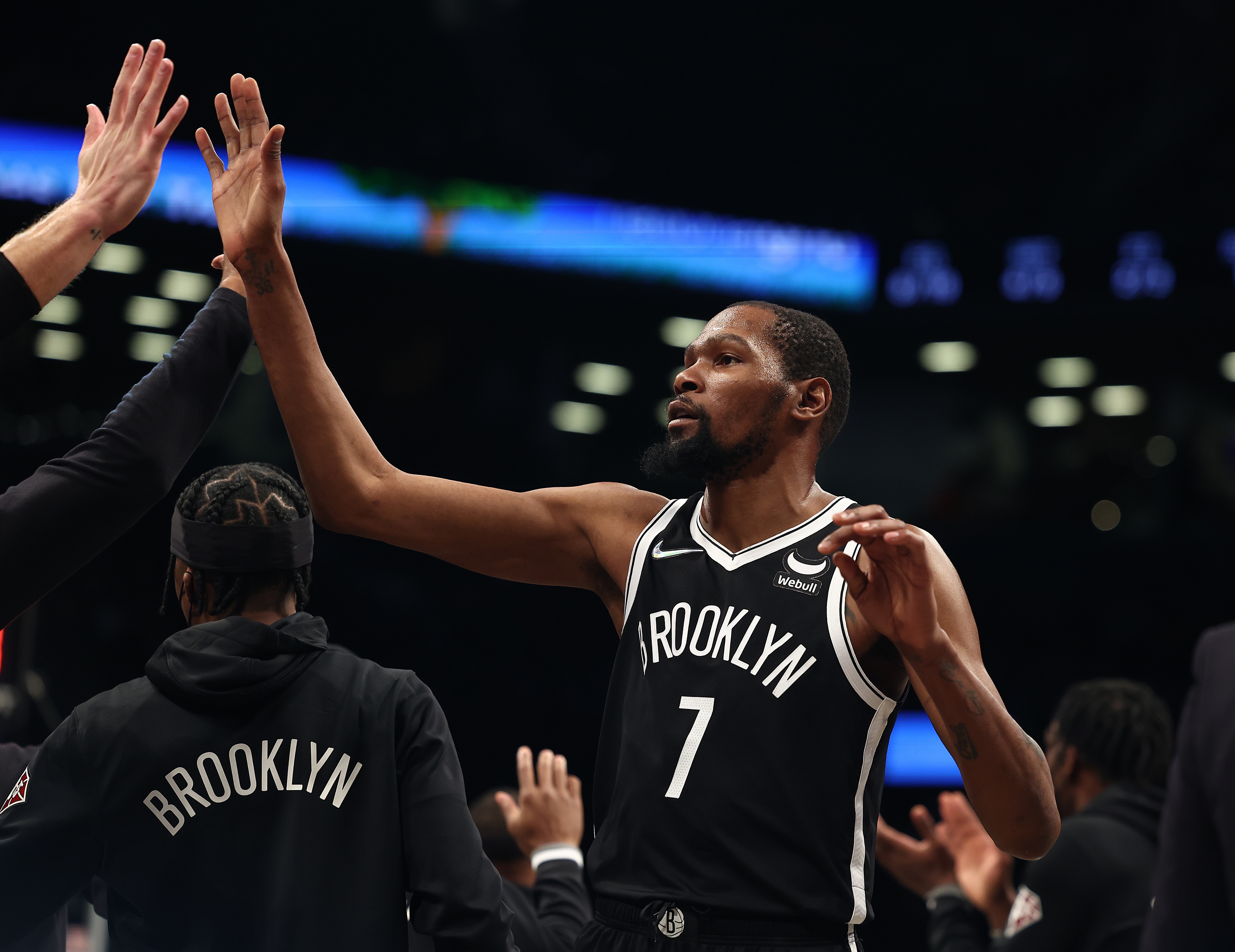 NEW YORK, NEW YORK - JANUARY 15:  Kevin Durant #7 of the Brooklyn Nets celebrates a basket against the New Orleans Pelicans during their game at Barclays Center on January 15, 2022 in New York City.  NOTE TO USER: User expressly acknowledges and agrees that, by downloading and or using this photograph, User is consenting to the terms and conditions of the Getty Images License Agreement. (Photo by Al Bello/Getty Images)