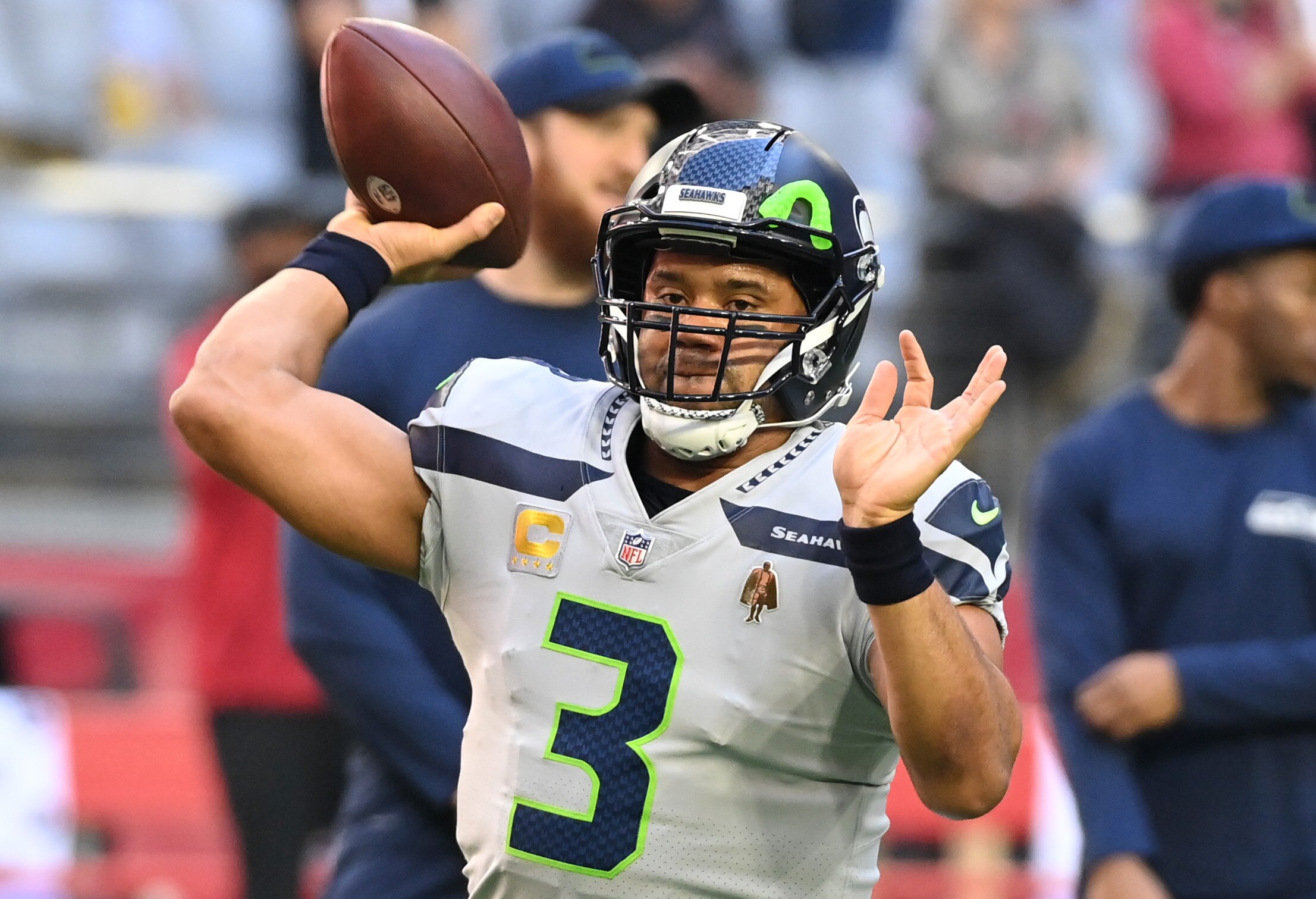 GLENDALE, ARIZONA - JANUARY 09: Russell Wilson #3 of the Seattle Seahawks prepares for a game against the Arizona Cardinals at State Farm Stadium on January 09, 2022 in Glendale, Arizona. (Photo by Norm Hall/Getty Images)
