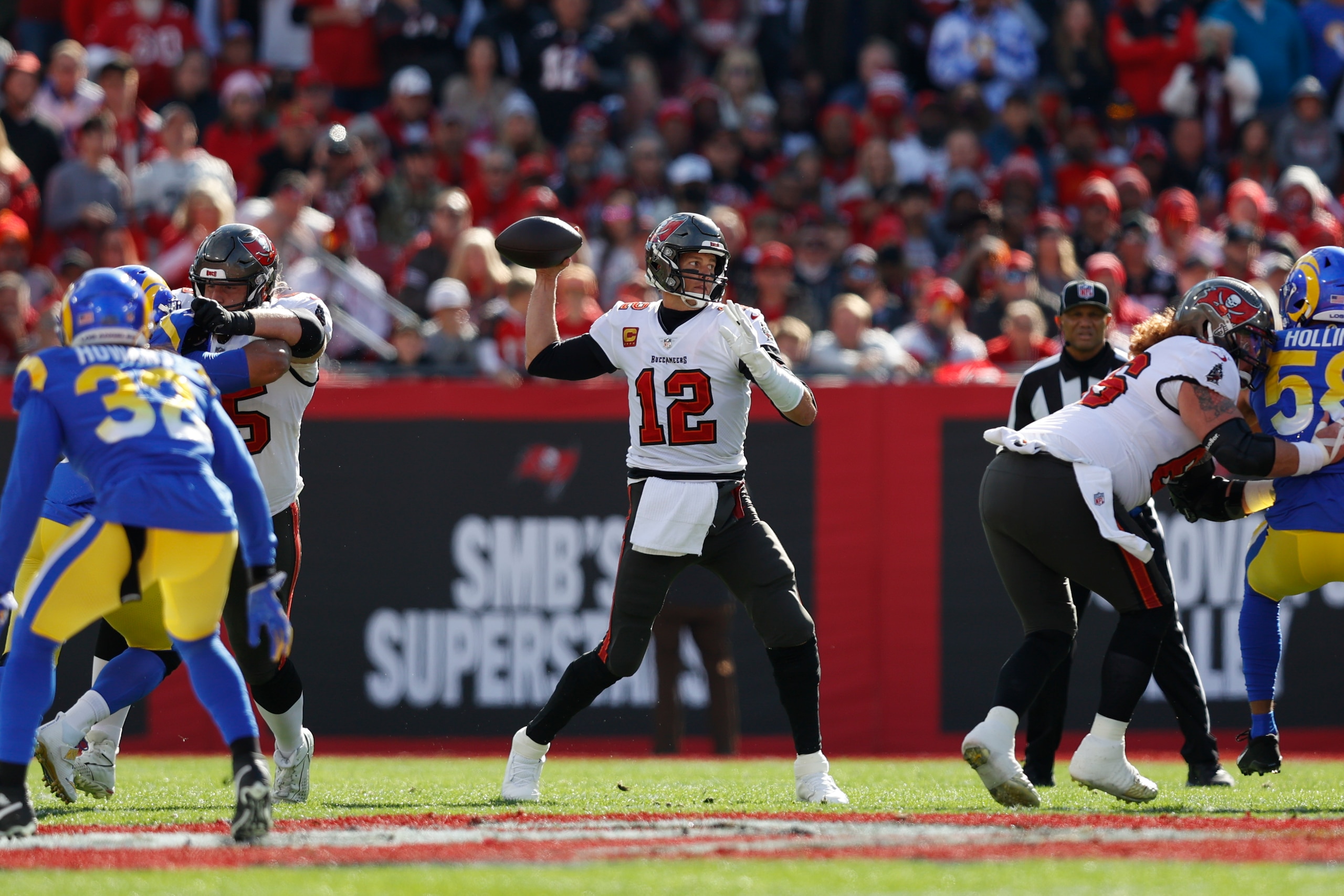 TAMPA, FL - JANUARY 23: Tampa Bay Buccaneers quarterback Tom Brady (12) during the NFC Divisional playoff game between the Los Angeles Rams and the Tampa Bay Buccaneers on January 23, 2022, at Raymond James Stadium in Tampa , FL. (Photo by Jordon Kelly/Icon Sportswire via Getty Images)