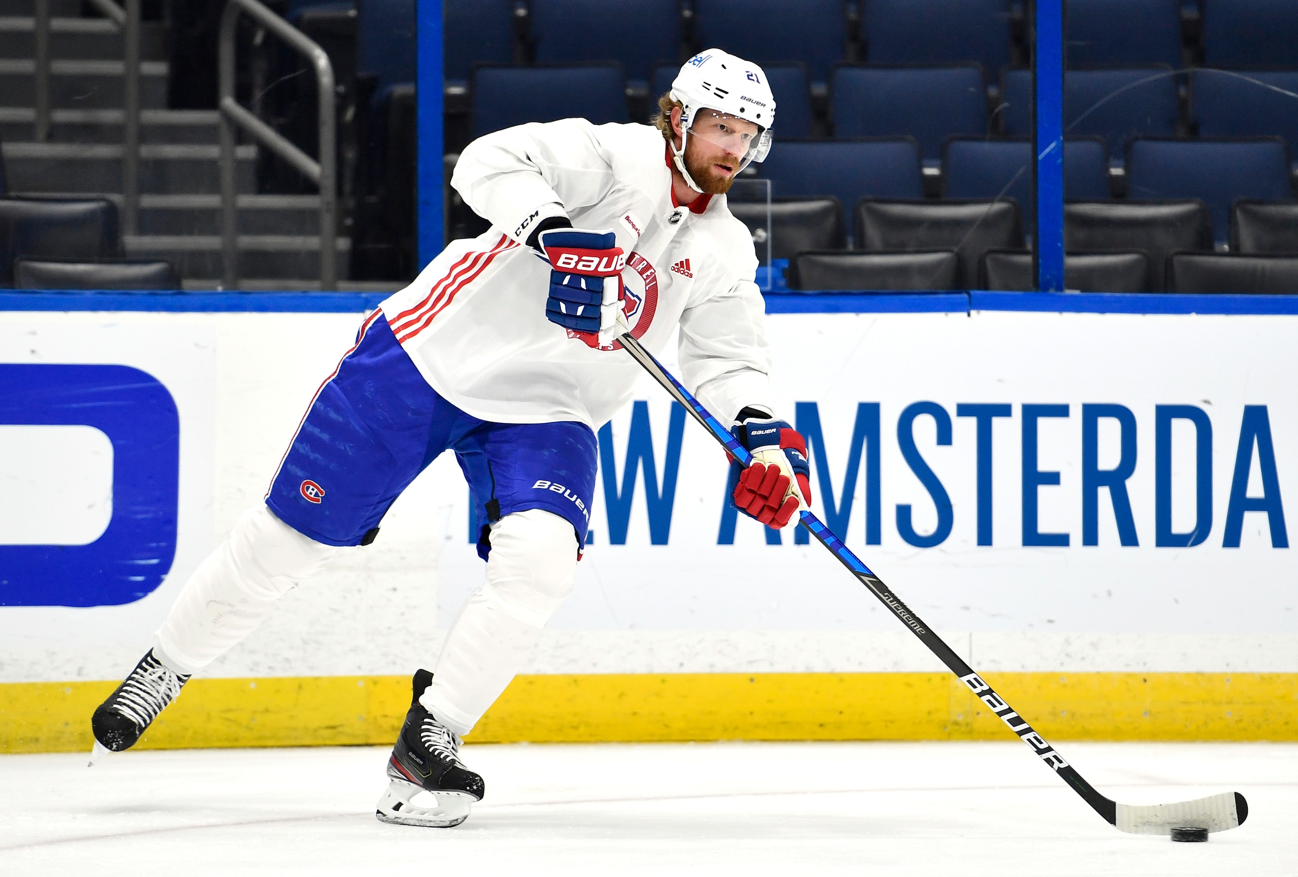 TAMPA, FLORIDA - JULY 07: Eric Staal #21 of the Montreal Canadiens controls the puck during practice before Game Five of the 2021 Stanley Cup Final between the Montreal Canadiens and the Tampa Bay Lightning at Amalie Arena on July 07, 2021 in Tampa, Florida. (Photo by Florence Labelle/NHLI via Getty Images)