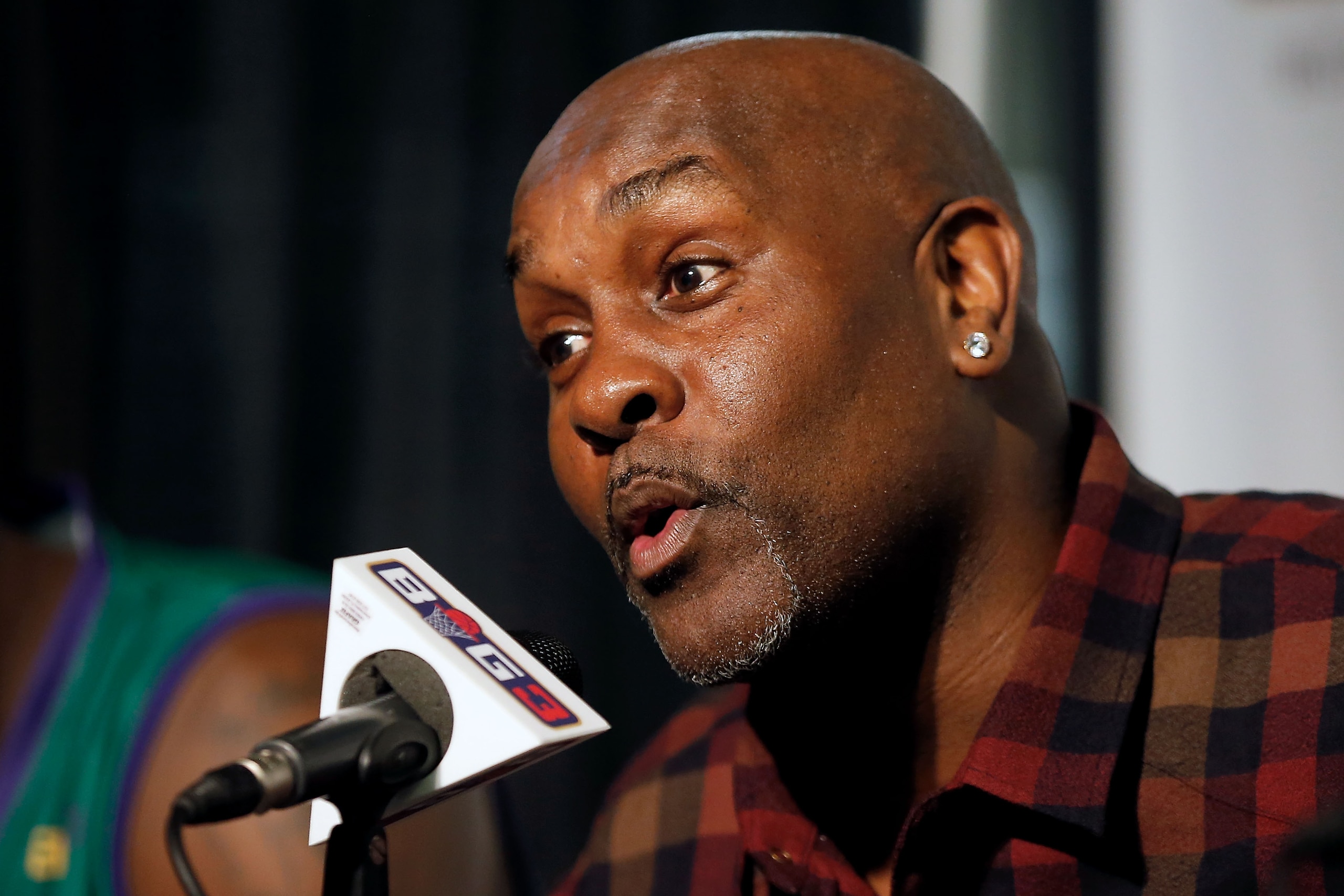 SEATTLE, WA - AUGUST 20:  Head coach Gary Payton of the 3 Headed Monsters addresses the media after winning the semi finals against the Power in week nine of the BIG3 three-on-three basketball league at KeyArena on August 20, 2017 in Seattle, Washington.  (Photo by Stephen Brashear/BIG3/Getty Images)