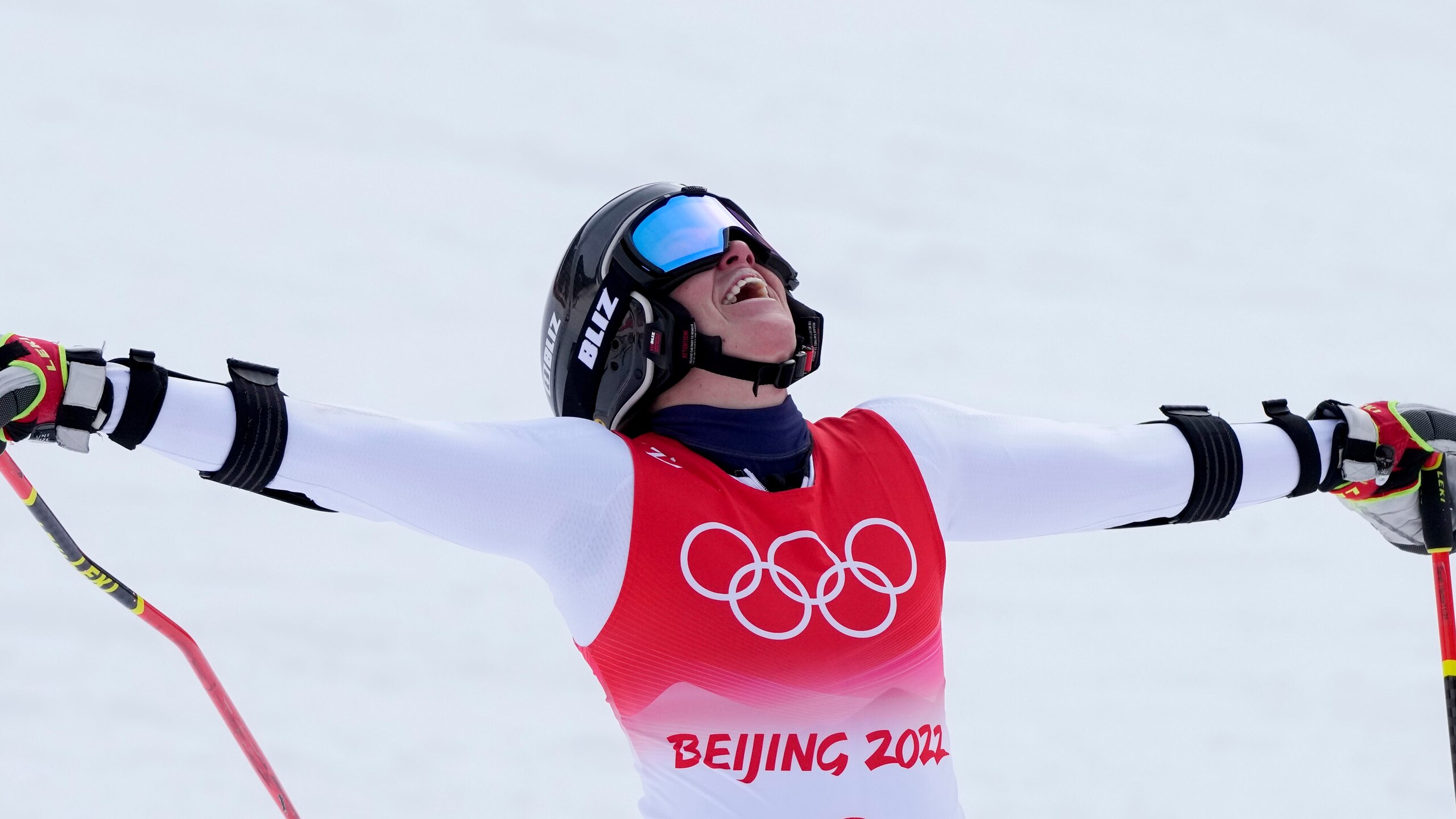 Sara Hector of Sweden celebrates winning the gold medal in women's giant slalom at the 2022 Winter Olympics, Monday, Feb. 7, 2022, in the Yanqing district of Beijing.(AP Photo/Mark Schiefelbein)