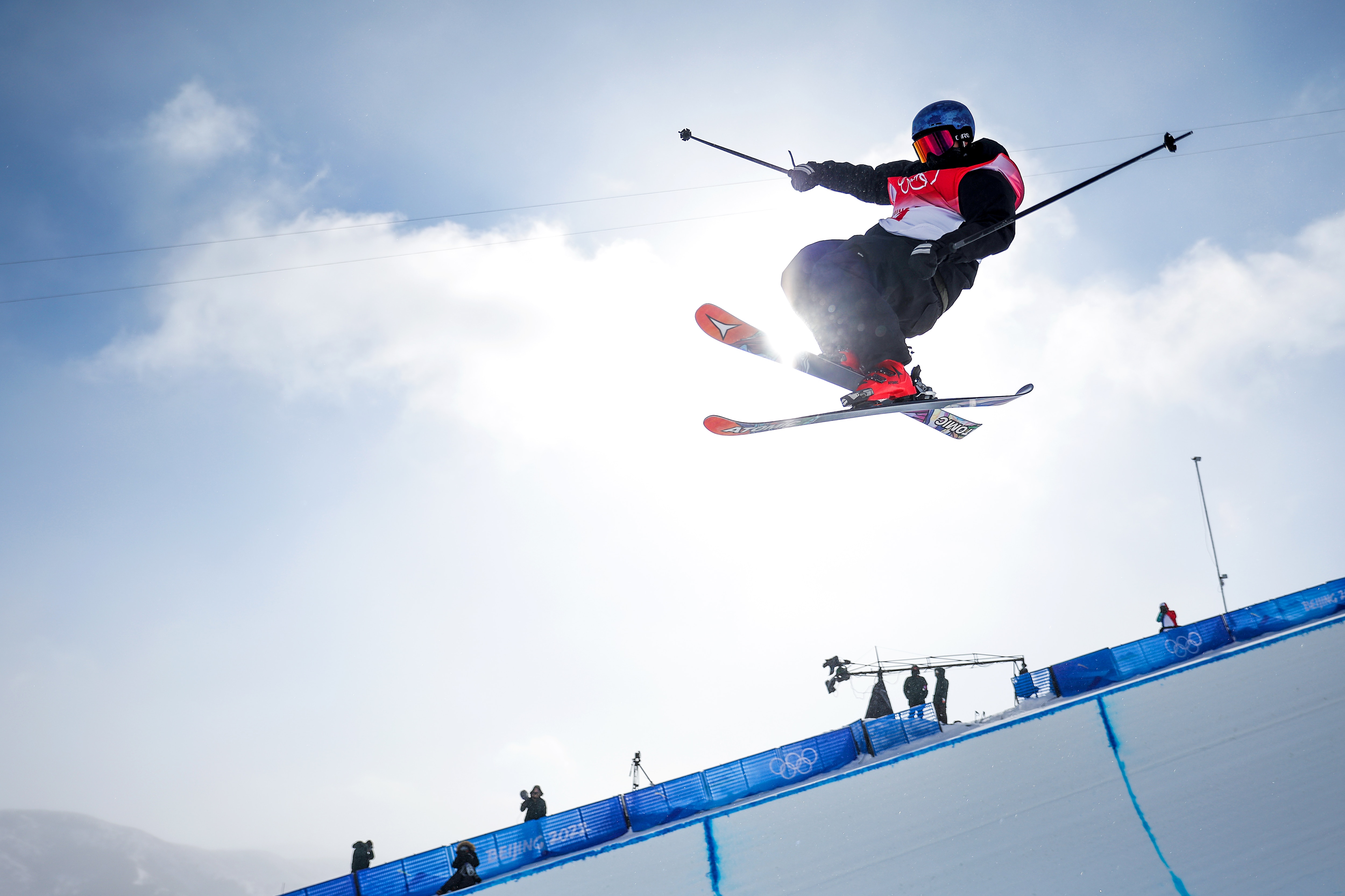 ZHANGJIAKOU, CHINA - FEBRUARY 19: Nico Porteous of Team New Zealand performs a trick on their first run during the Men's Freestyle Skiing Halfpipe Final on Day 15 of the Beijing 2022 Winter Olympics at Genting Snow Park on February 19, 2022 in Zhangjiakou, China. (Photo by Maja Hitij/Getty Images)