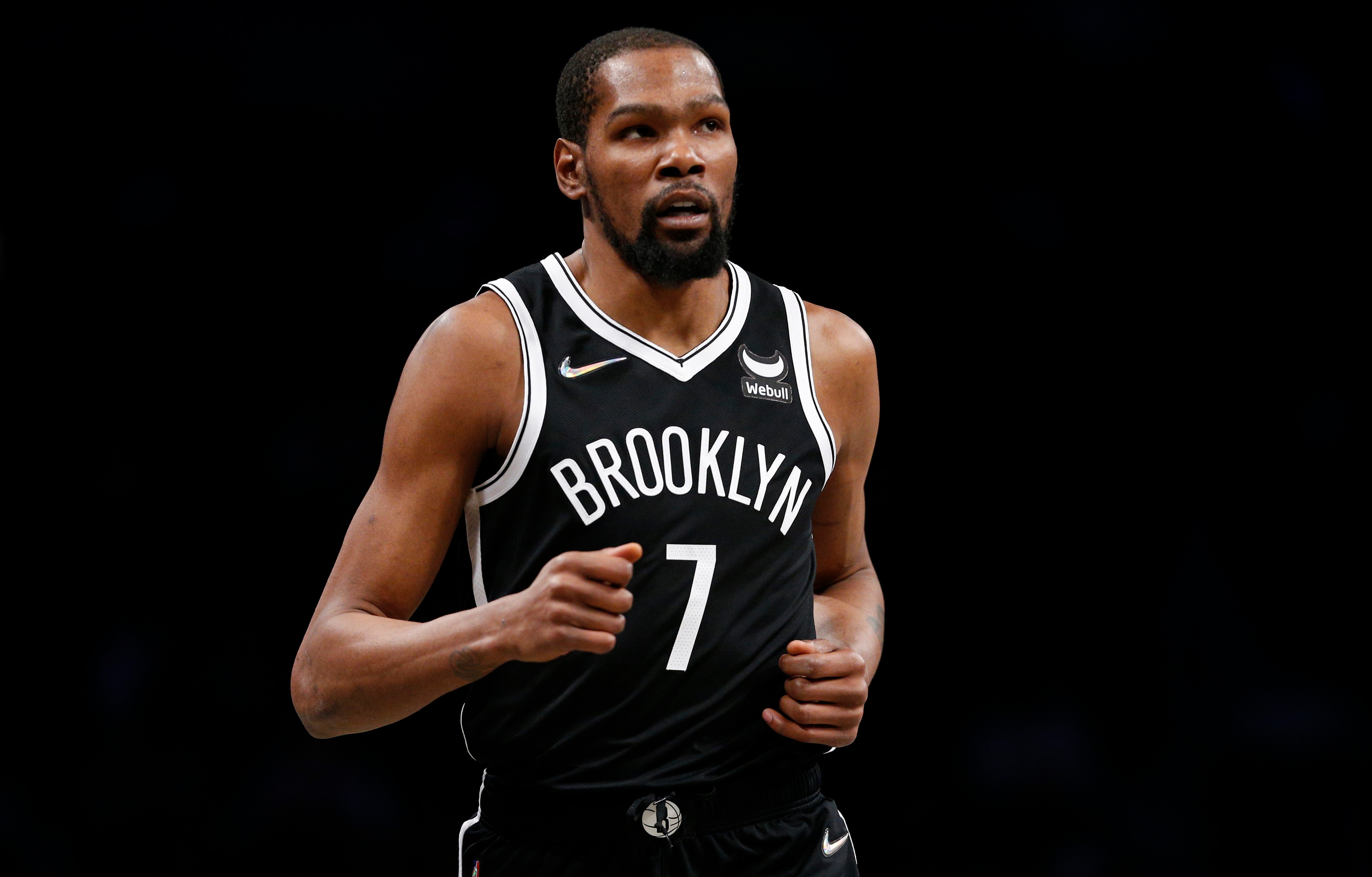 Brooklyn Nets forward Kevin Durant (7) against the New Orleans Pelicans during the first half of an NBA basketball game, Saturday, Jan. 15, 2022 in New York. (AP Photo/Noah K. Murray)