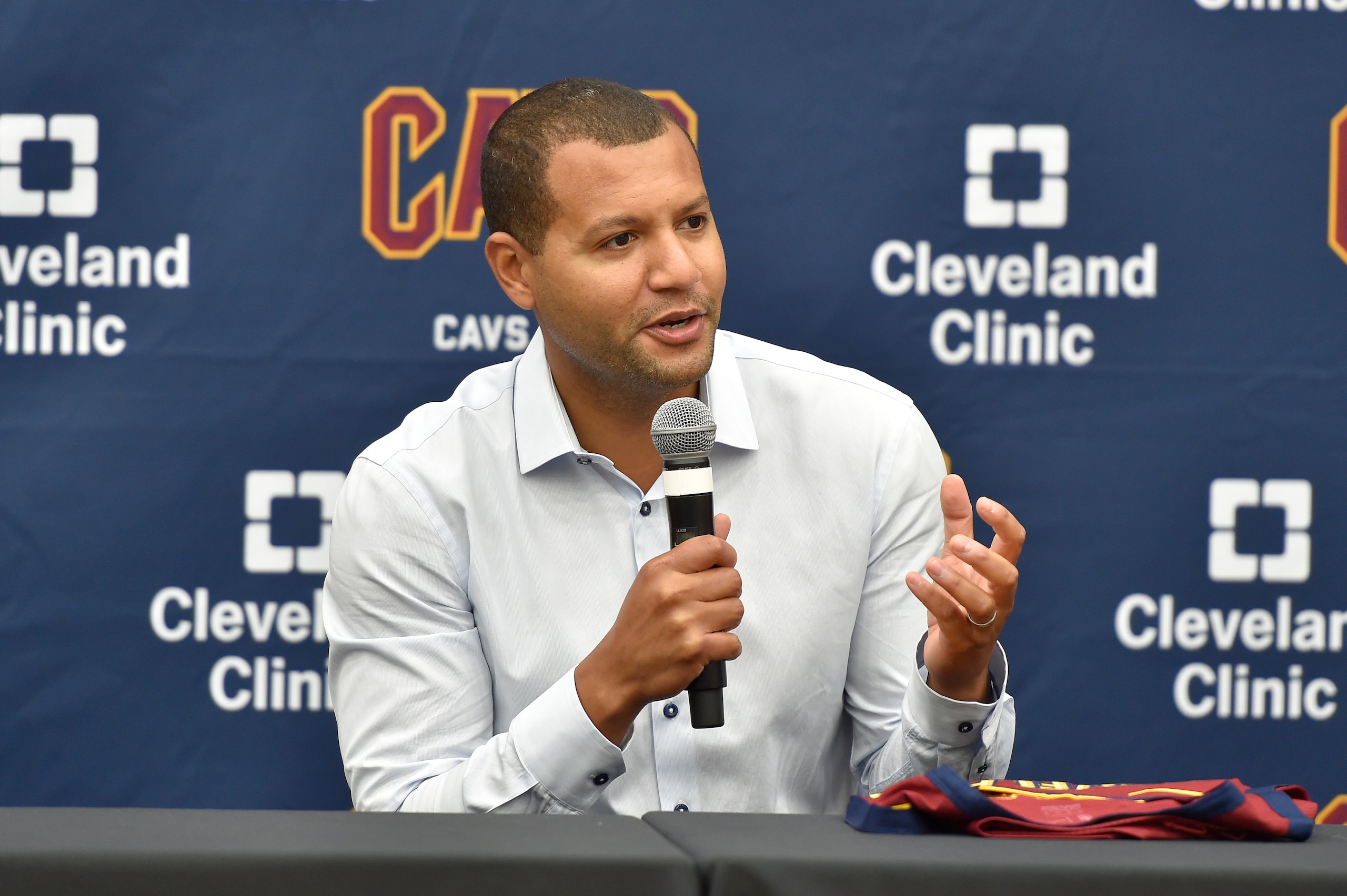 CLEVELAND, OH - JULY 30: General Manager, Koby Altman of the Cleveland Cavaliers talks with the media during the press conference on July 30, 2021 at Cleveland Clinic Courts in Cleveland, Ohio. NOTE TO USER: User expressly acknowledges and agrees that, by downloading and/or using this Photograph, user is consenting to the terms and conditions of the Getty Images License Agreement. Mandatory Copyright Notice: Copyright 2021 NBAE (Photo by David Liam Kyle/NBAE via Getty Images)
