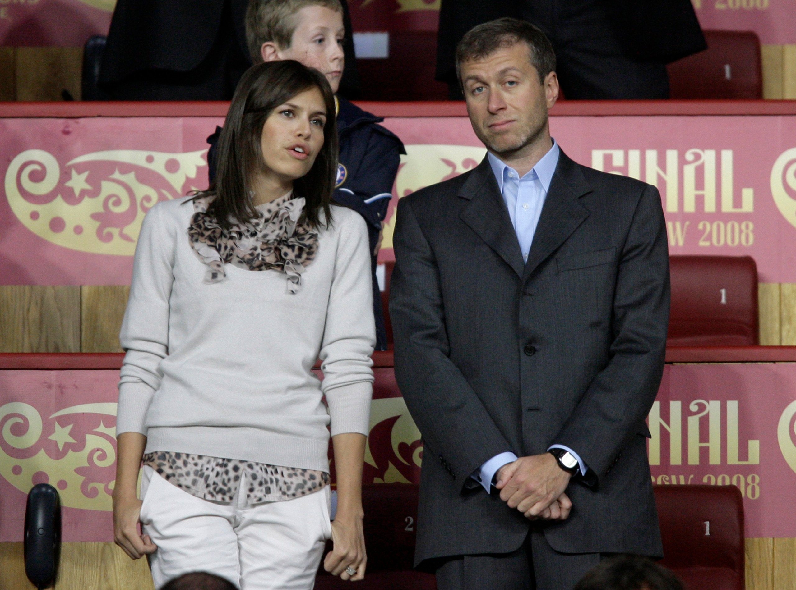 ** FOR ARCHIVE ** Russian billionaire Roman Abramovich and his girlfriend, former model Daria Zhukova attend Manchester United against Chelsea Champions League final soccer match at the Luzhniki Stadium in Moscow, Wednesday May 21, 2008. (AP Photo/Ivan Sekretarev)