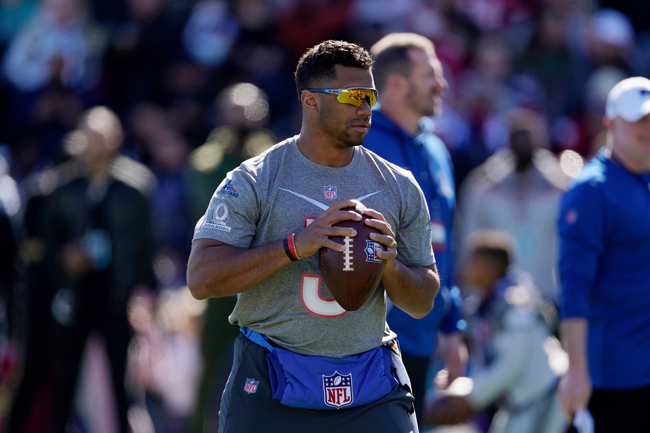 NFC quarterback Russell Wilson of the Seattle Seahawks (3) prepares to pass the ball during Pro Bowl NFL football practice, Saturday, February 5, 2022, in Las Vegas. (Steve Luciano/AP Images for NFL)