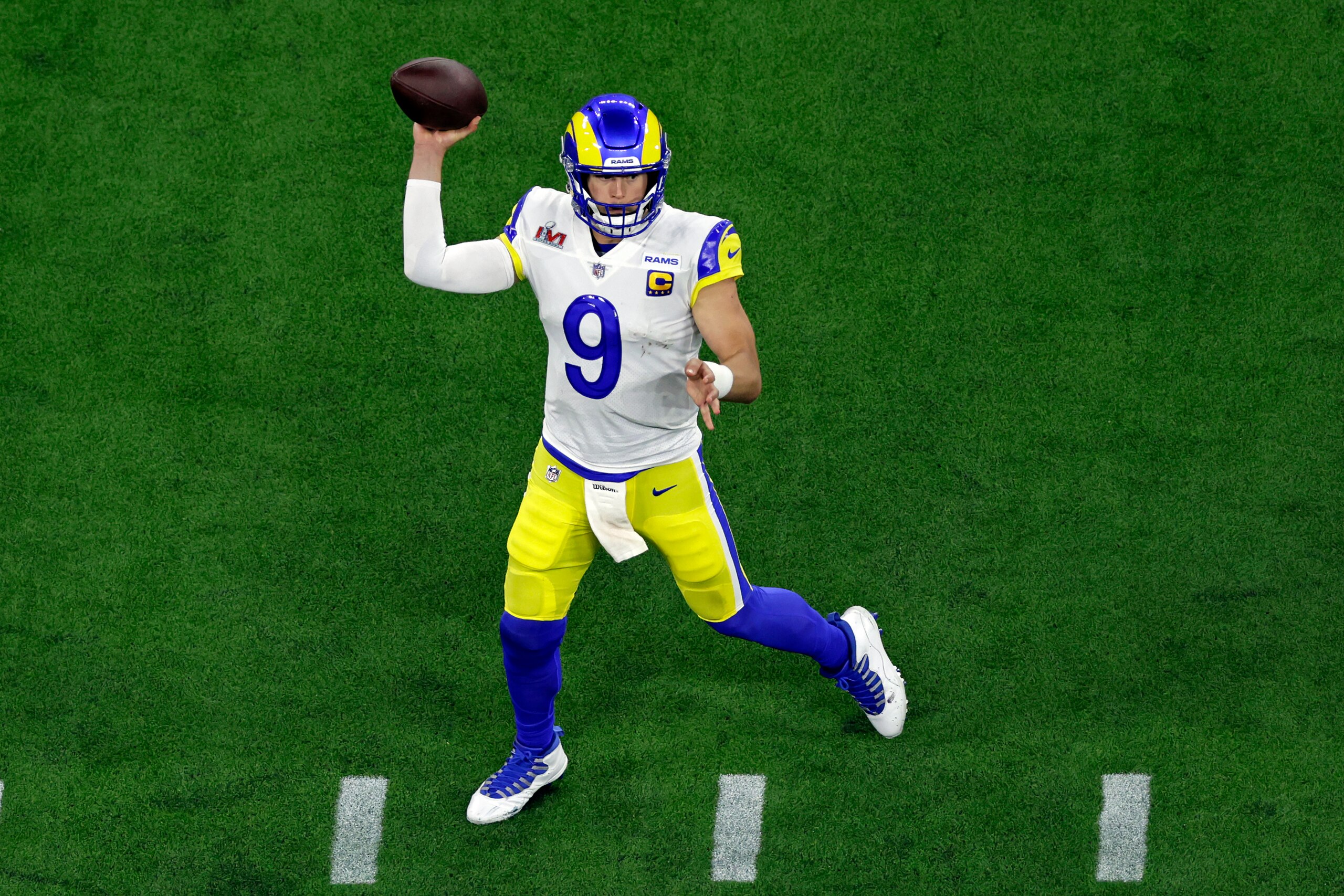 Los Angeles Rams quarterback Matthew Stafford (9) passes against the Cincinnati Bengals during the NFL Super Bowl 56 football game Sunday, Feb. 13, 2022, in Inglewood, Calif. (AP Photo/Adam Hunger)