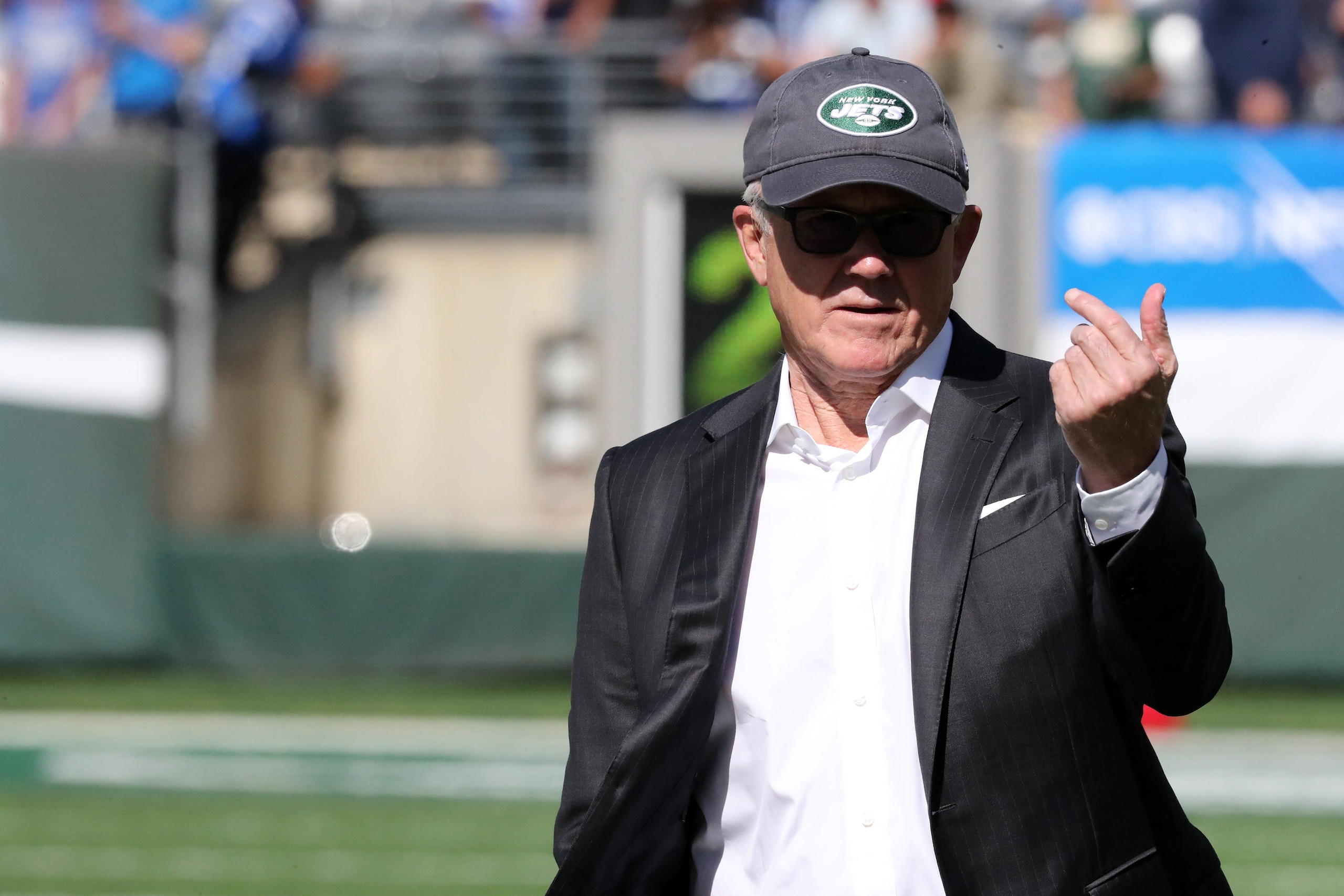 EAST RUTHERFORD, NEW JERSEY--OCTOBER 03: New York Jets Owner Woody Johnson follows the action during the Tennessee Titans vs New York Jets game at MetLife Stadium on October 3, 2021 in East Rutherford, New Jersey.  (Photo by Al Pereira/Getty Images)