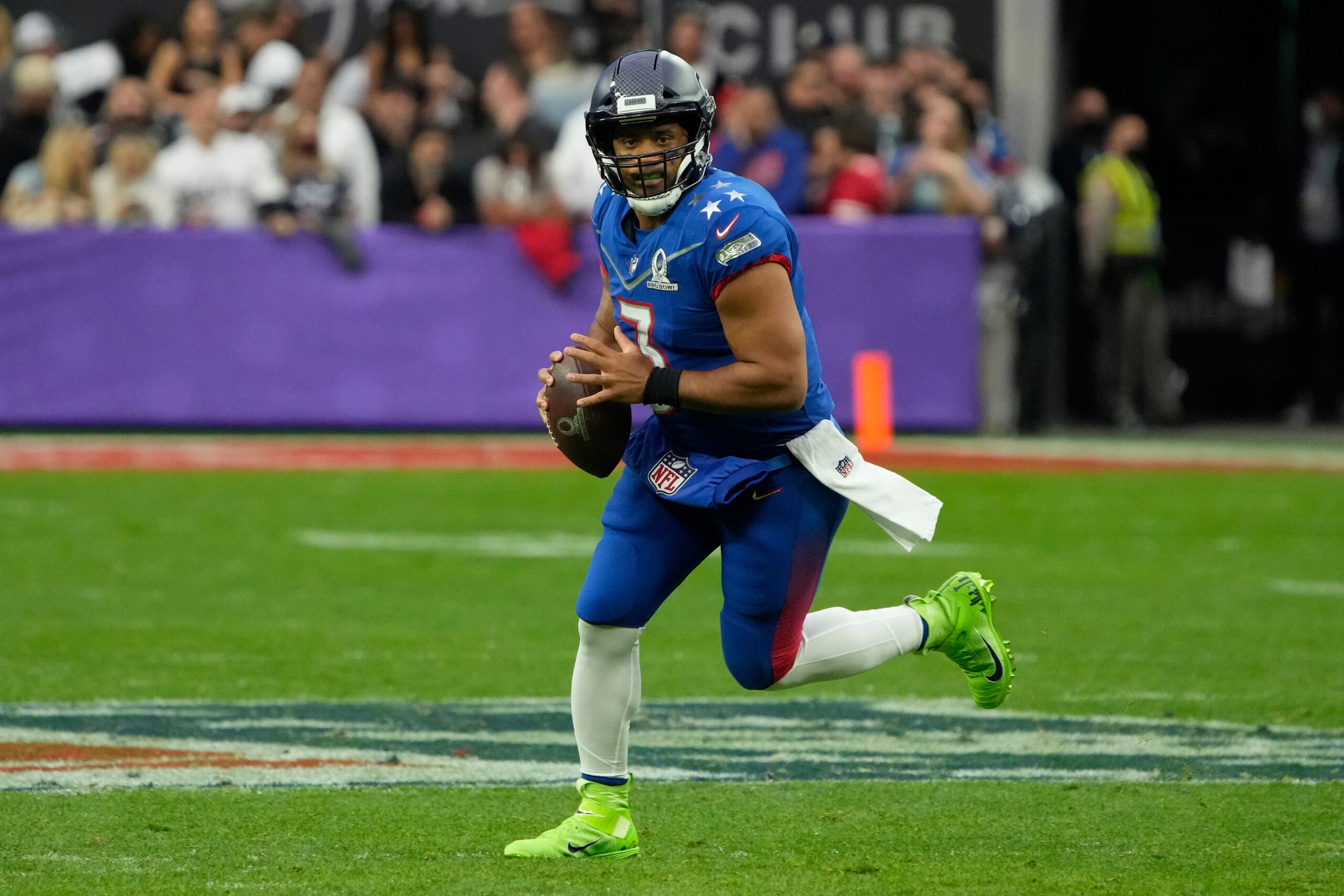 NFC quarterback Russell Wilson of the Seattle Seahawks (3) during the first half of the Pro Bowl NFL football game, Sunday, Feb. 6, 2022, in Las Vegas. (AP Photo/Rick Scuteri)