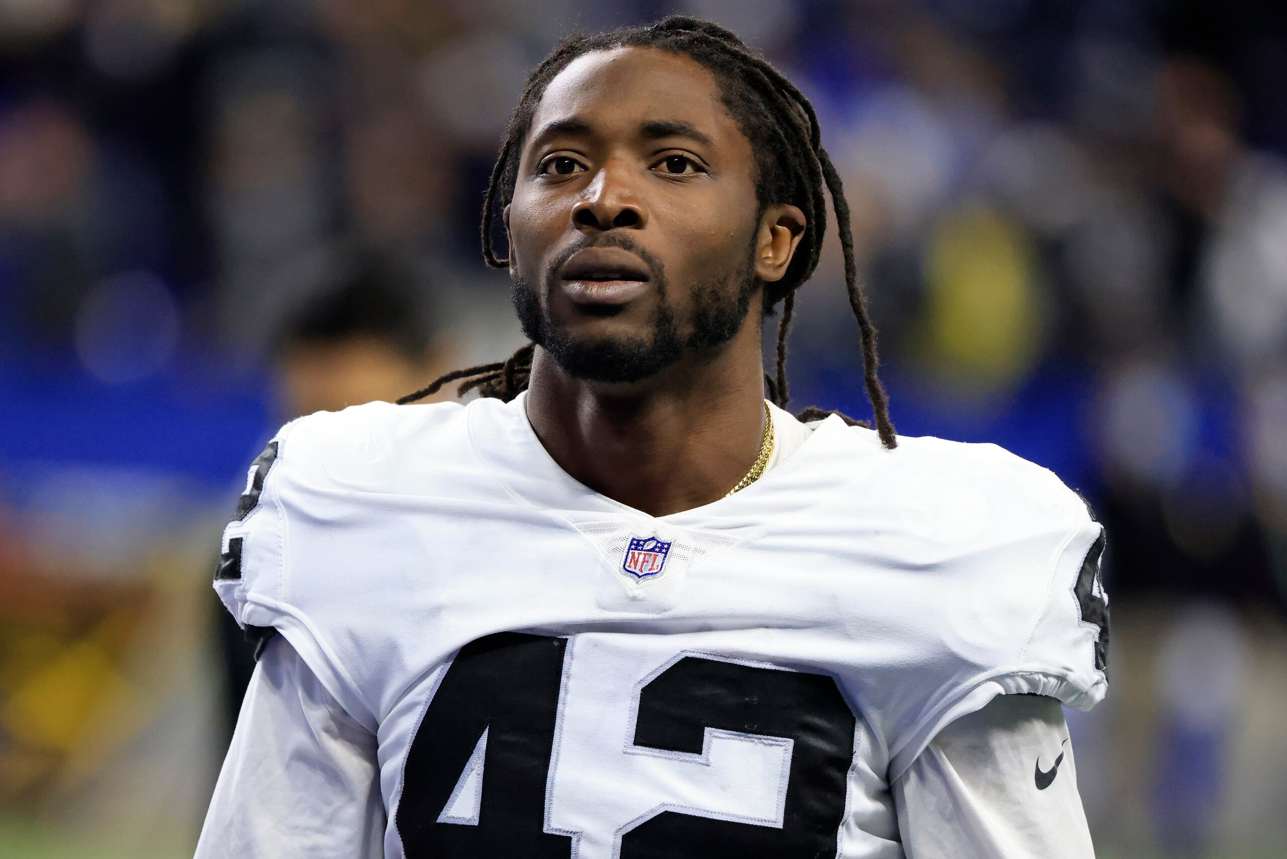 INDIANAPOLIS, INDIANA - JANUARY 02: Cory Littleton #42 of the Las Vegas Raiders walks off the field after a win over the Indianapolis Colts at Lucas Oil Stadium on January 02, 2022 in Indianapolis, Indiana. (Photo by Justin Casterline/Getty Images)