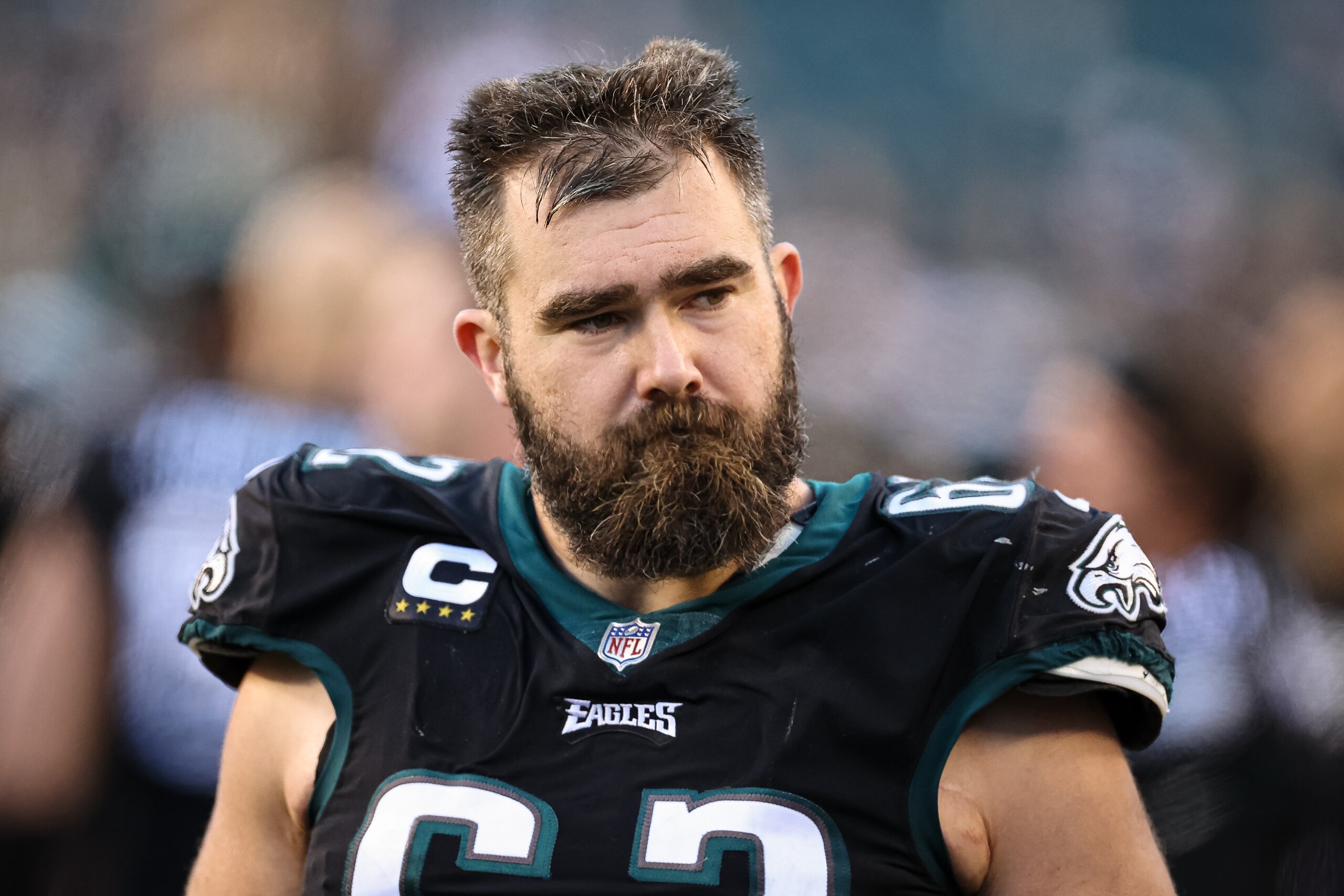 PHILADELPHIA, PA - DECEMBER 26: Jason Kelce #62 of the Philadelphia Eagles looks on during the second half of the game against the New York Giants at Lincoln Financial Field on December 26, 2021 in Philadelphia, Pennsylvania. (Photo by Scott Taetsch/Getty Images)"nNo licensing by any casino, sportsbook, and/or fantasy sports organization for any purpose. During game play, no use of images within play-by-play, statistical account or depiction of a game (e.g., limited to use of fewer than 10 images during the game).