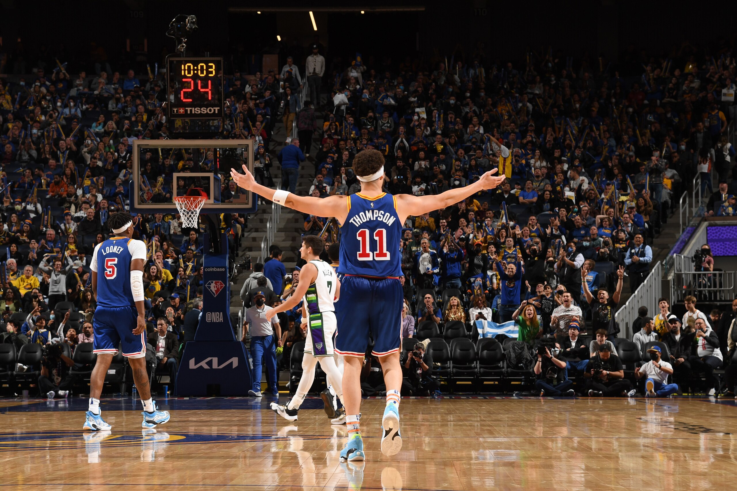SAN FRANCISCO, CA - MARCH 12: Klay Thompson #11 of the Golden State Warriors celebrates during the game against the Milwaukee Bucks on March 12, 2022 at Chase Center in San Francisco, California. NOTE TO USER: User expressly acknowledges and agrees that, by downloading and or using this photograph, user is consenting to the terms and conditions of Getty Images License Agreement. Mandatory Copyright Notice: Copyright 2022 NBAE (Photo by Noah Graham/NBAE via Getty Images)