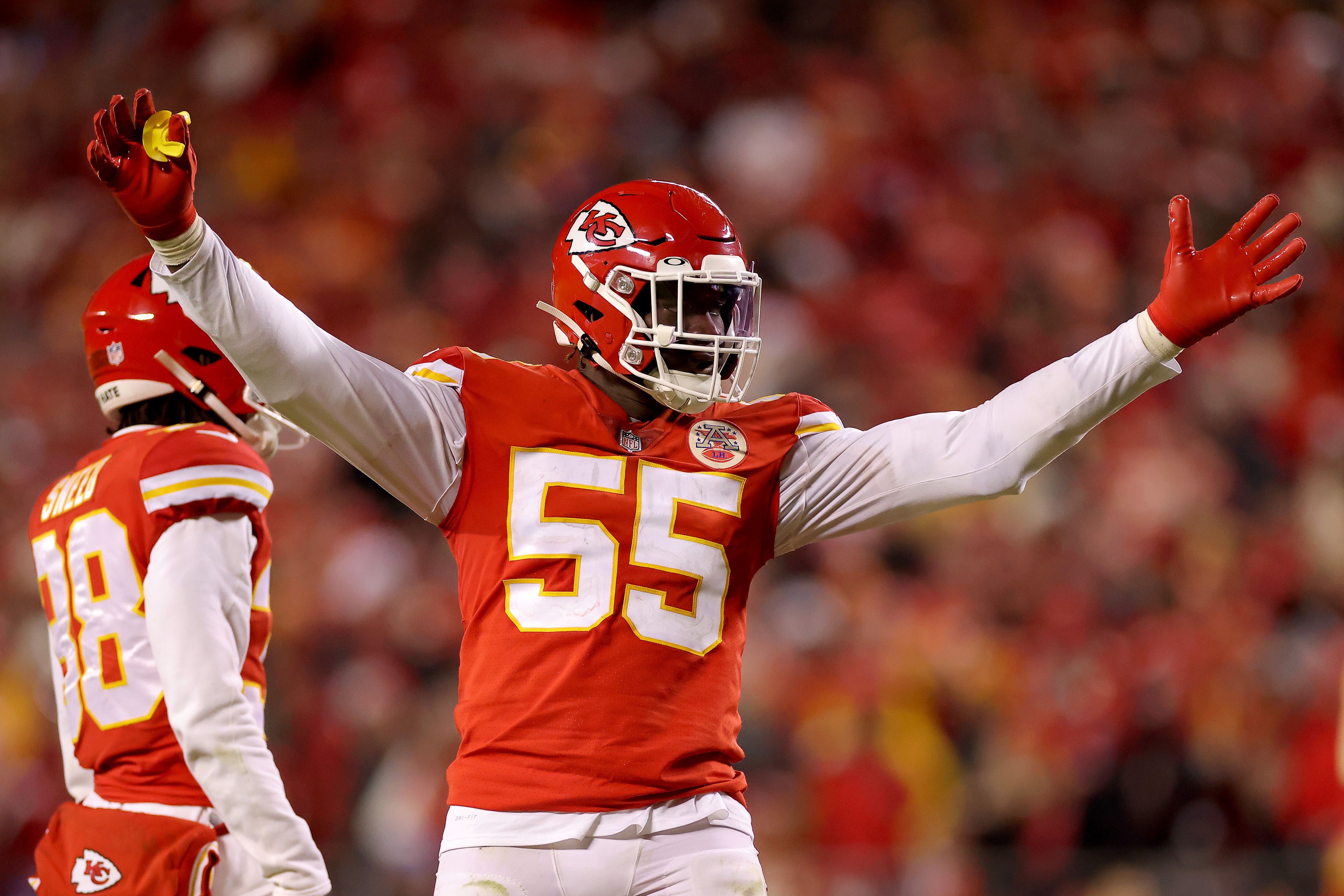 KANSAS CITY, MISSOURI - JANUARY 23: Frank Clark #55 of the Kansas City Chiefs reacts against the Buffalo Bills during the fourth quarter in the AFC Divisional Playoff game at Arrowhead Stadium on January 23, 2022 in Kansas City, Missouri. (Photo by David Eulitt/Getty Images)
