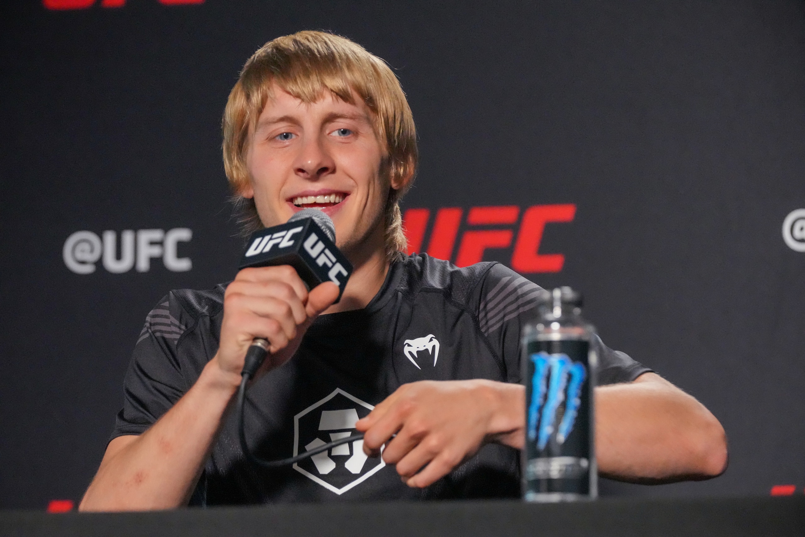 LAS VEGAS, NV - SEPTEMBER 4: Paddy Pimblett meets with the press following the win at UFC Apex for UFC Fight Night - Vegas 36 - Event on September 4, 2021 in Las Vegas, NV, United States. (Photo by Louis Grasse/PxImages) LAS VEGAS, NV - SEPTEMBER 4: Paddy Pimblett meets with the press following the win at UFC Apex for UFC Fight Night - Vegas 36 - Event on September 4, 2021 in Las Vegas, NV, United States. (Photo by Louis Grasse/PxImages)