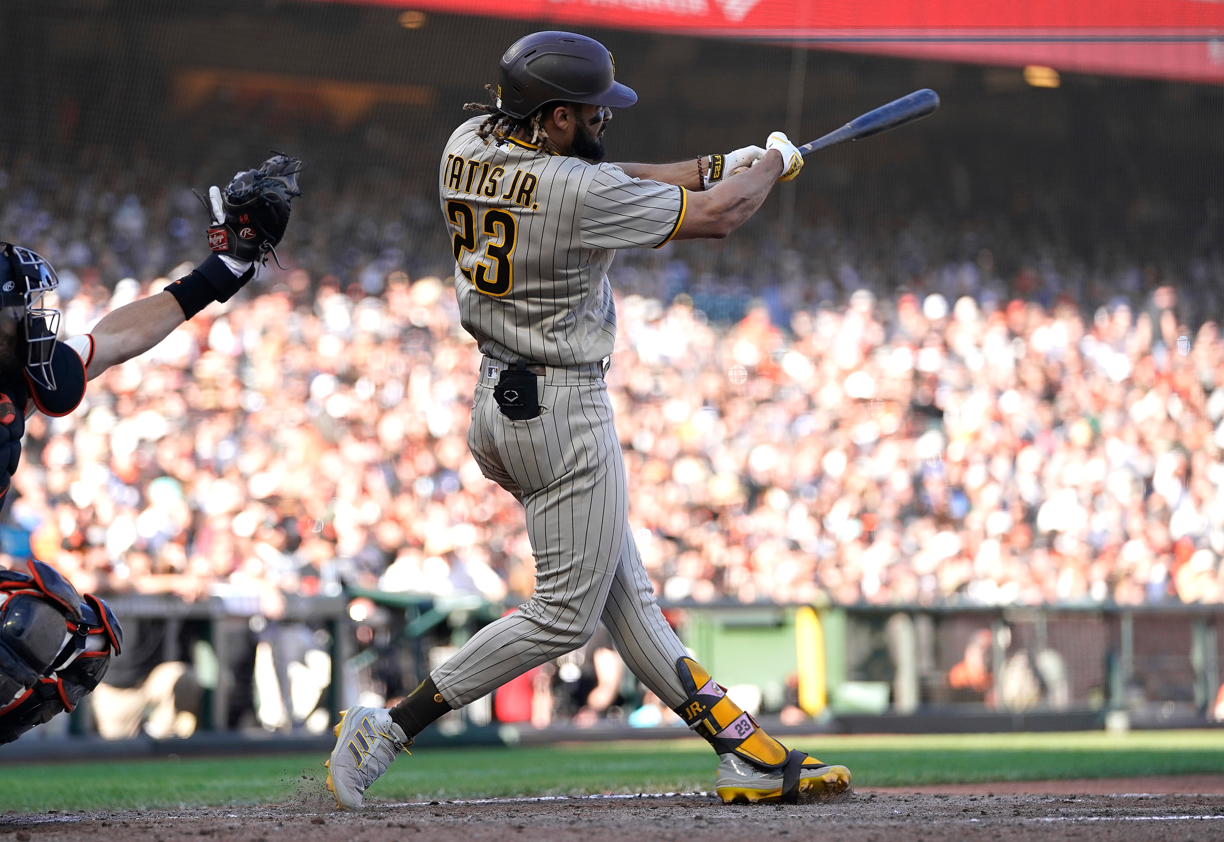 SAN FRANCISCO, CALIFORNIA - OCTOBER 02: Fernando Tatis Jr. #23 of the San Diego Padres bats against the San Francisco Giants in the top of the tenth inning at Oracle Park on October 02, 2021 in San Francisco, California. (Photo by Thearon W. Henderson/Getty Images)