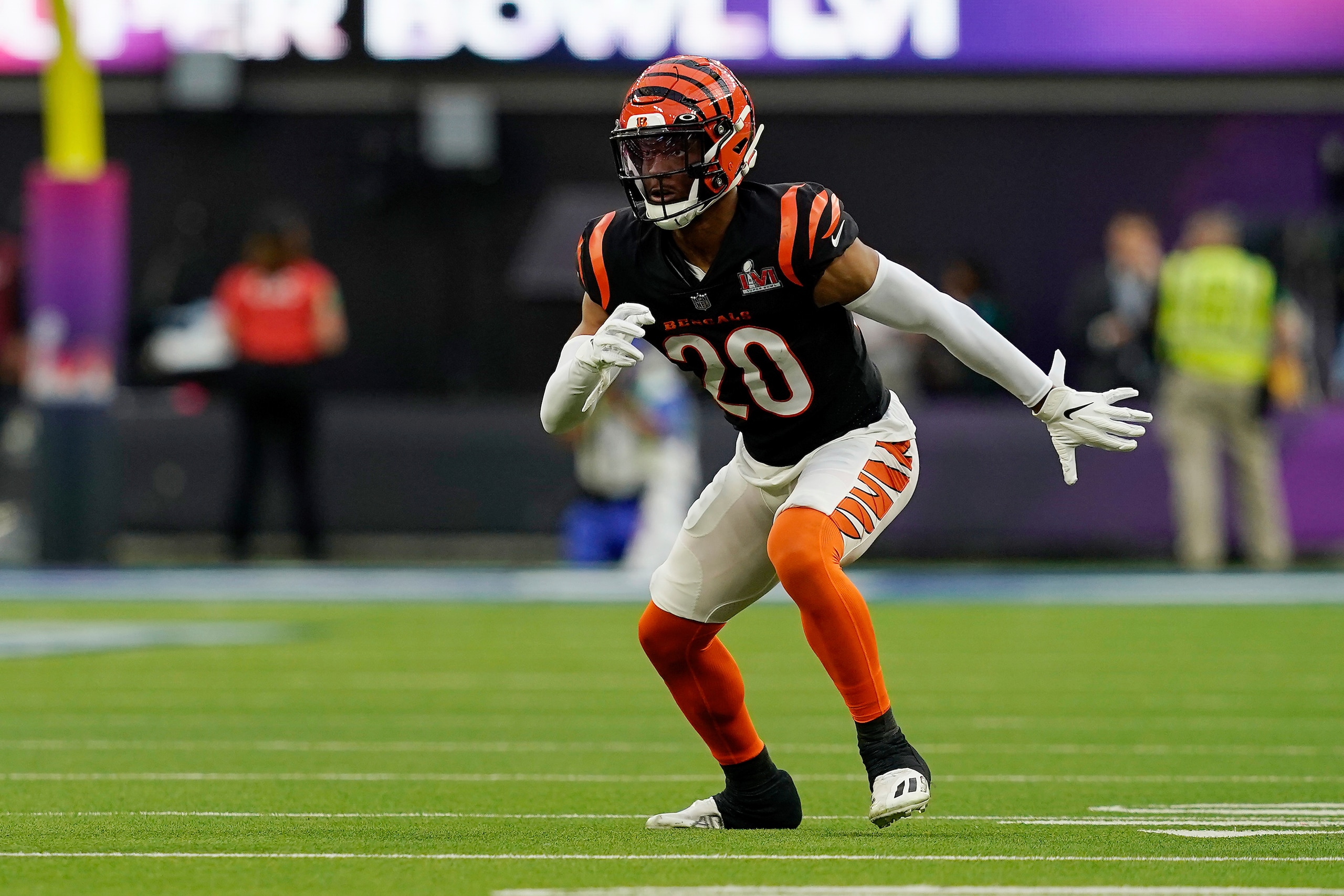 Cincinnati Bengals cornerback Eli Apple (20) in coverage against the Los Angeles Rams during the NFL Super Bowl 56 football game Sunday, Feb. 13, 2022, in Inglewood, Calif. (AP Photo/Steve Luciano)