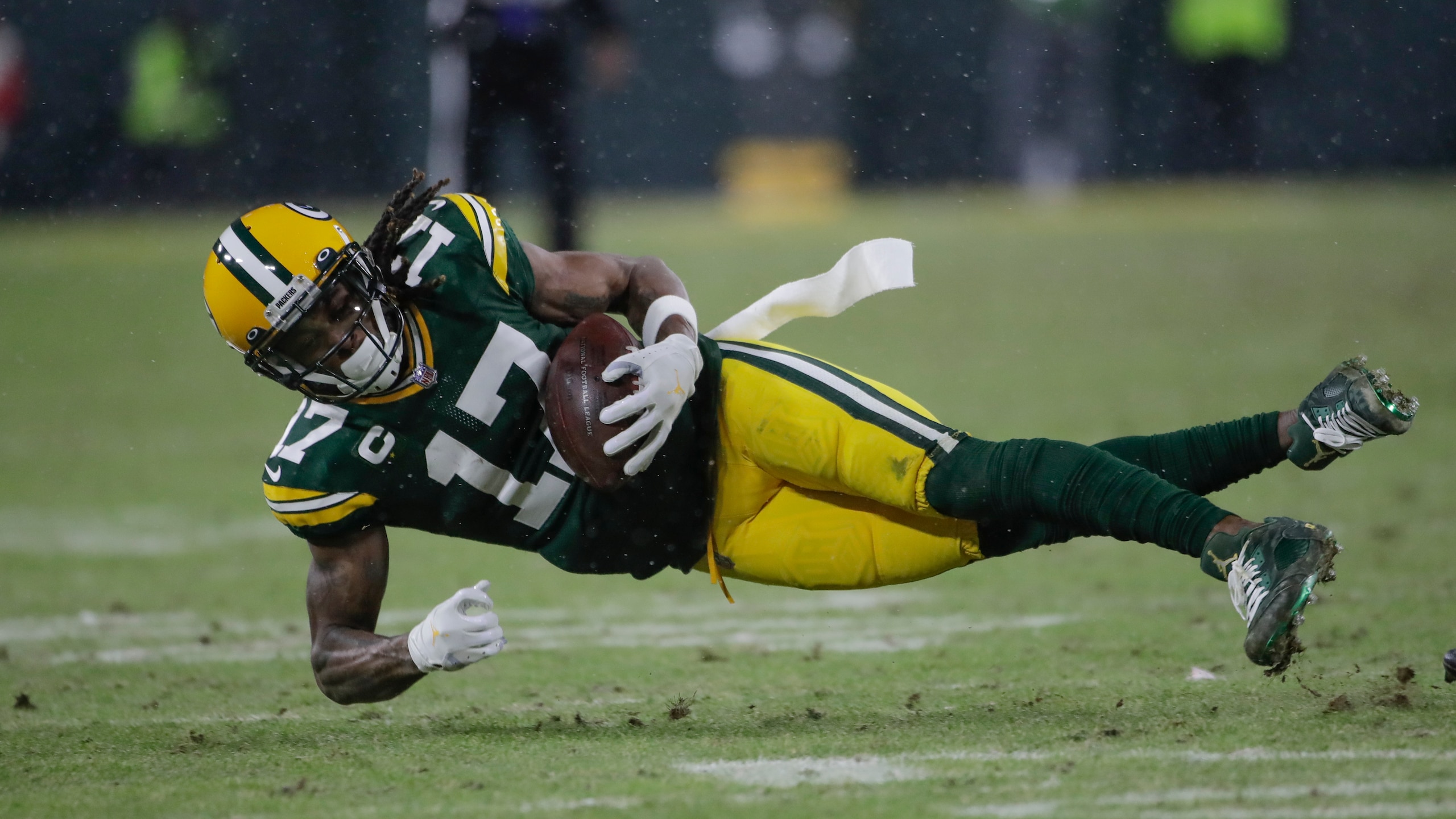 Green Bay Packers' Davante Adams during the second half of an NFC divisional playoff NFL football game against the San Francisco 49ers Saturday, Jan. 22, 2022, in Green Bay, Wis. (AP Photo/Aaron Gash)