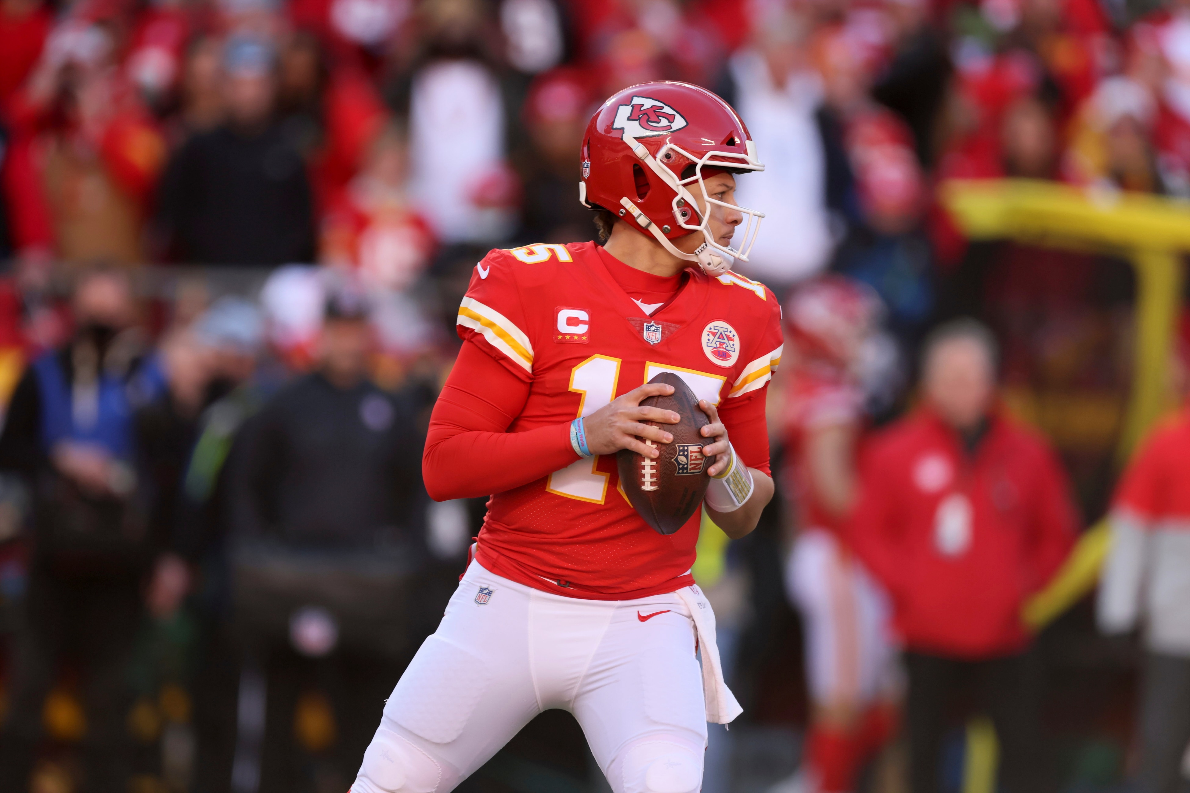 Football: NFL Playoffs: Kansas City Chiefs QB Patrick Mahomes (15) in action vs Cincinnati Bengals at Arrowhead Stadium. Kansas City, MO 1/30/2022 CREDIT: David E. Klutho (Photo by David E. Klutho/Sports Illustrated via Getty Images) (Set Number: X163917 TK1) Football: NFL Playoffs: Kansas City Chiefs QB Patrick Mahomes (15) in action vs Cincinnati Bengals at Arrowhead Stadium. Kansas City, MO 1/30/2022 CREDIT: David E. Klutho (Photo by David E. Klutho/Sports Illustrated via Getty Images) (Set Number: X163917 TK1)