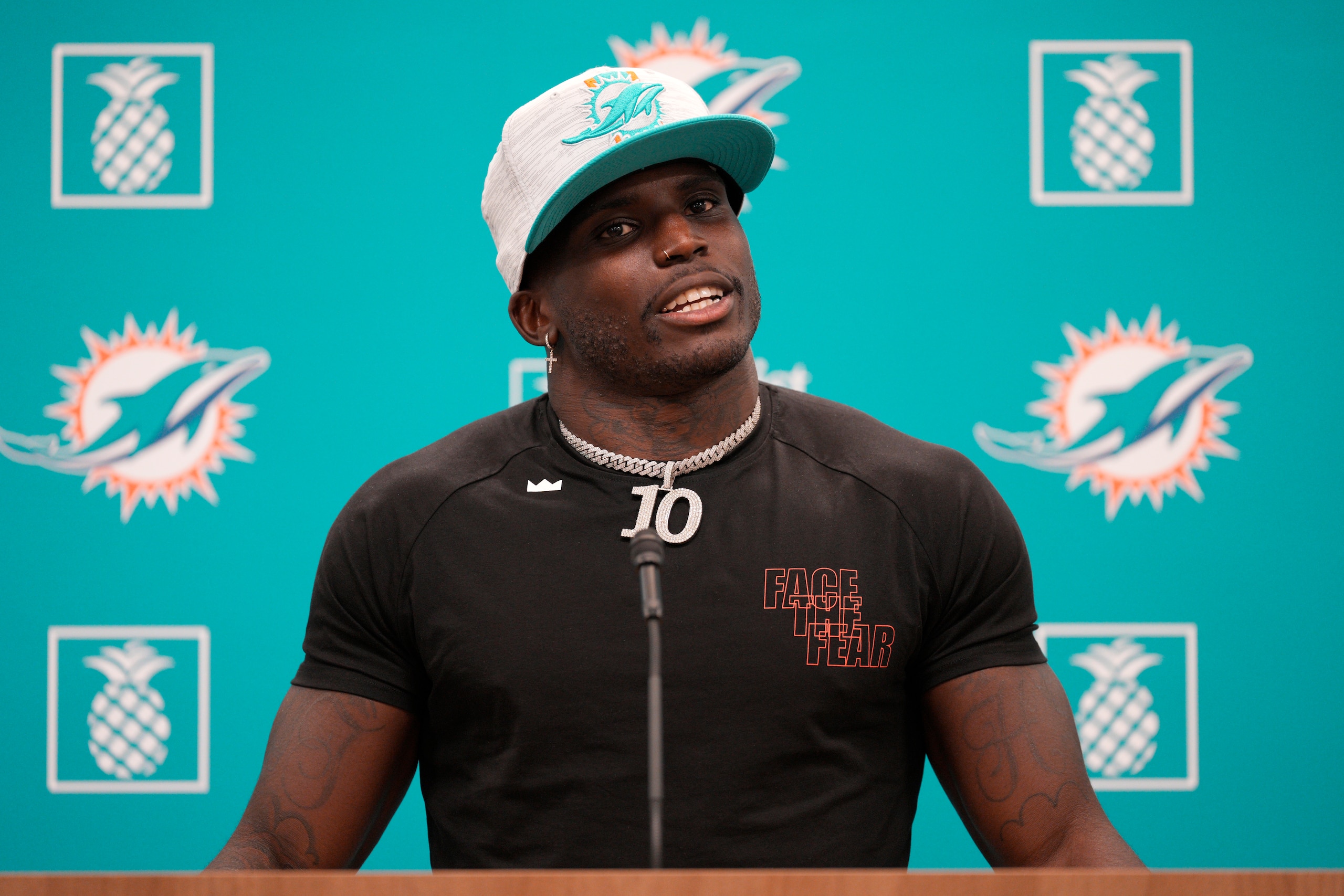 MIAMI GARDENS, FLORIDA - MARCH 24: Tyreek Hill speaks with the media after being introduced by the Miami Dolphins at Baptist Health Training Complex on March 24, 2022 in Miami Gardens, Florida. (Photo by Mark Brown/Getty Images) MIAMI GARDENS, FLORIDA - MARCH 24: Tyreek Hill speaks with the media after being introduced by the Miami Dolphins at Baptist Health Training Complex on March 24, 2022 in Miami Gardens, Florida. (Photo by Mark Brown/Getty Images)