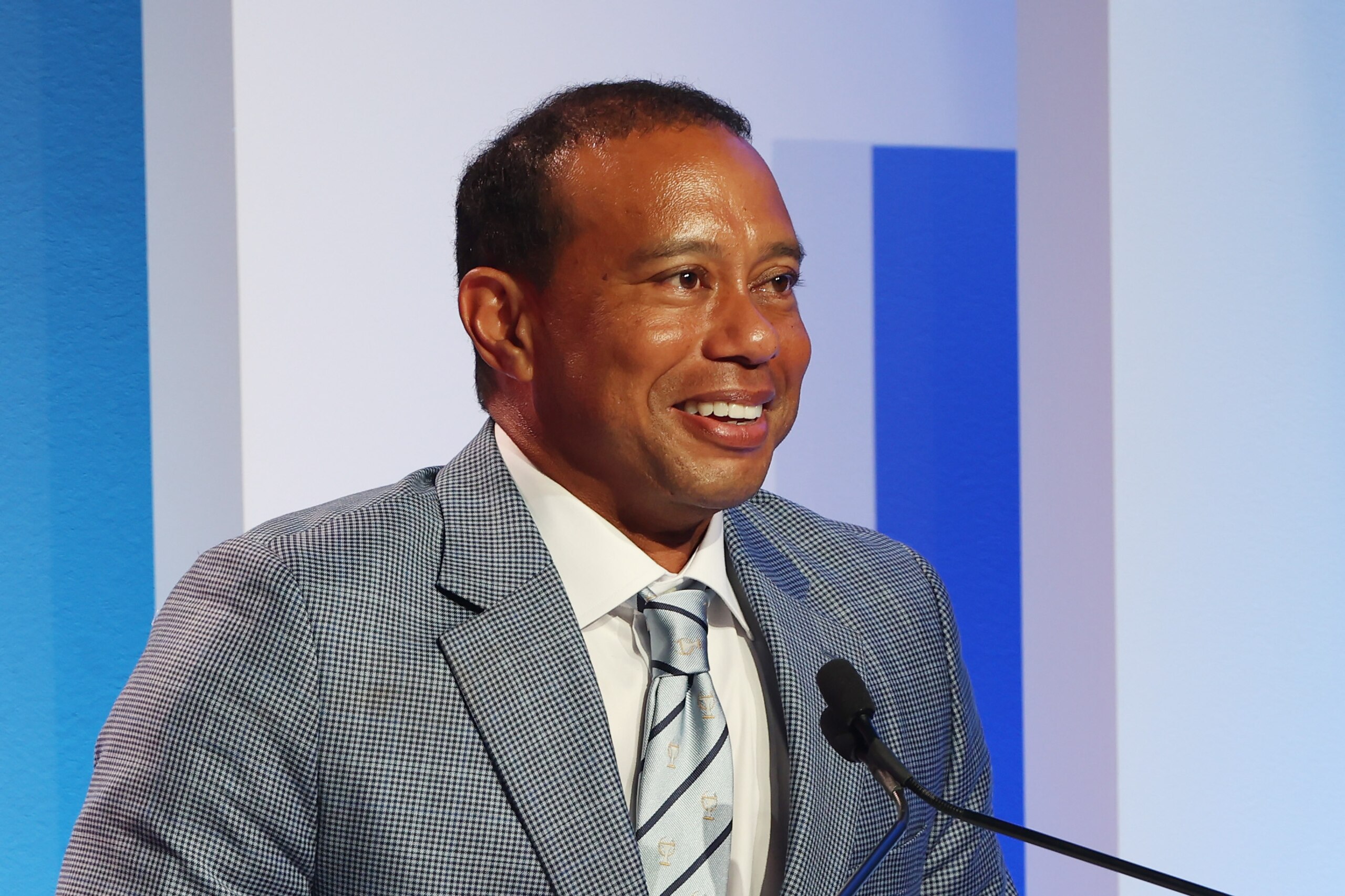 PONTE VEDRA BEACH, FLORIDA - MARCH 09: Inductee Tiger Woods speaks during the 2022 World Golf Hall of Fame Induction at the PGA TOUR Global Home on March 09, 2022 in Ponte Vedra Beach, Florida. (Photo by Sam Greenwood/Getty Images)