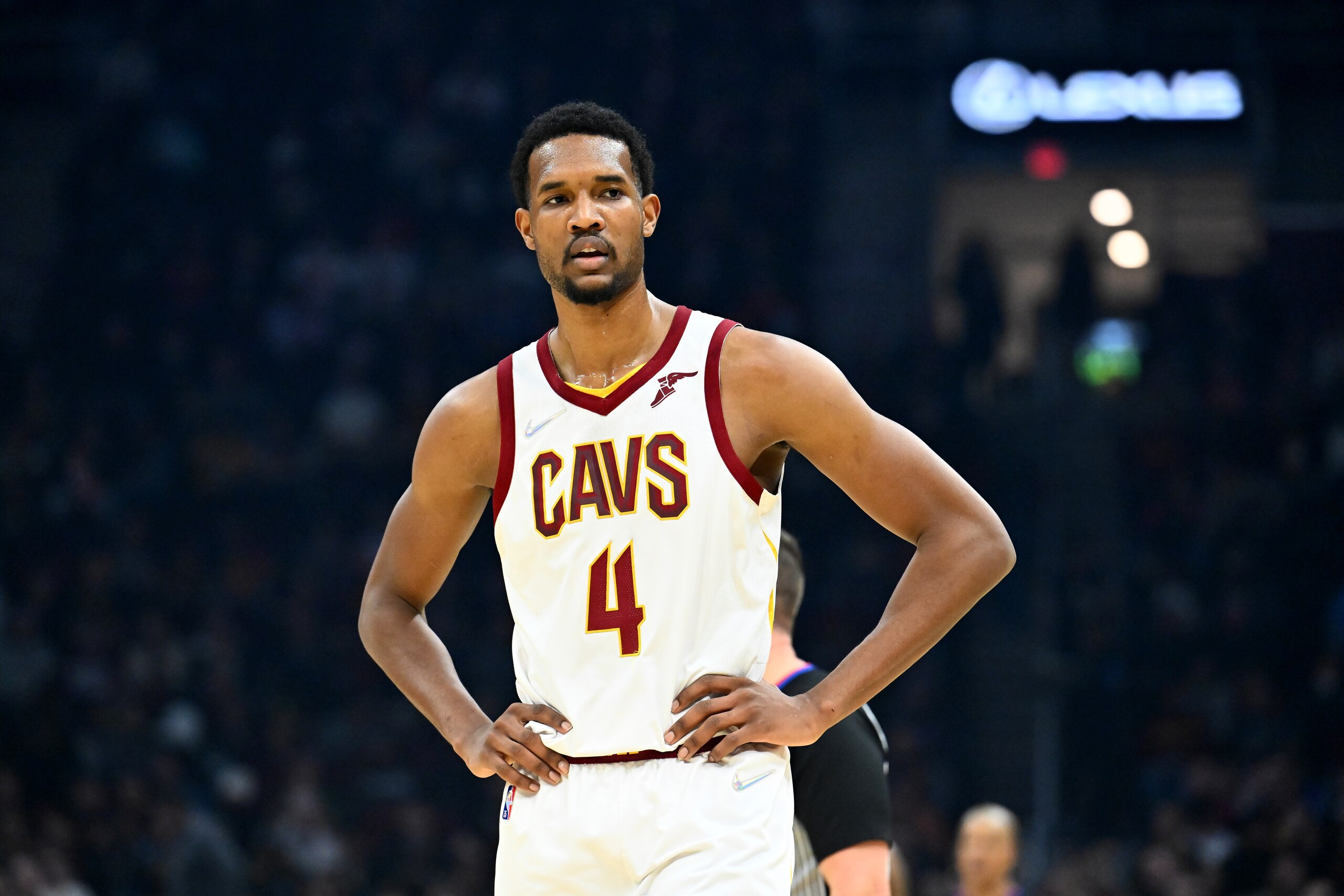 CLEVELAND, OHIO - MARCH 28: Evan Mobley #4 of the Cleveland Cavaliers pauses on the court during the first quarter against the Orlando Magic at Rocket Mortgage Fieldhouse on March 28, 2022 in Cleveland, Ohio. NOTE TO USER: User expressly acknowledges and agrees that, by downloading and/or using this photograph, user is consenting to the terms and conditions of the Getty Images License Agreement. (Photo by Jason Miller/NBAE via Getty Images)