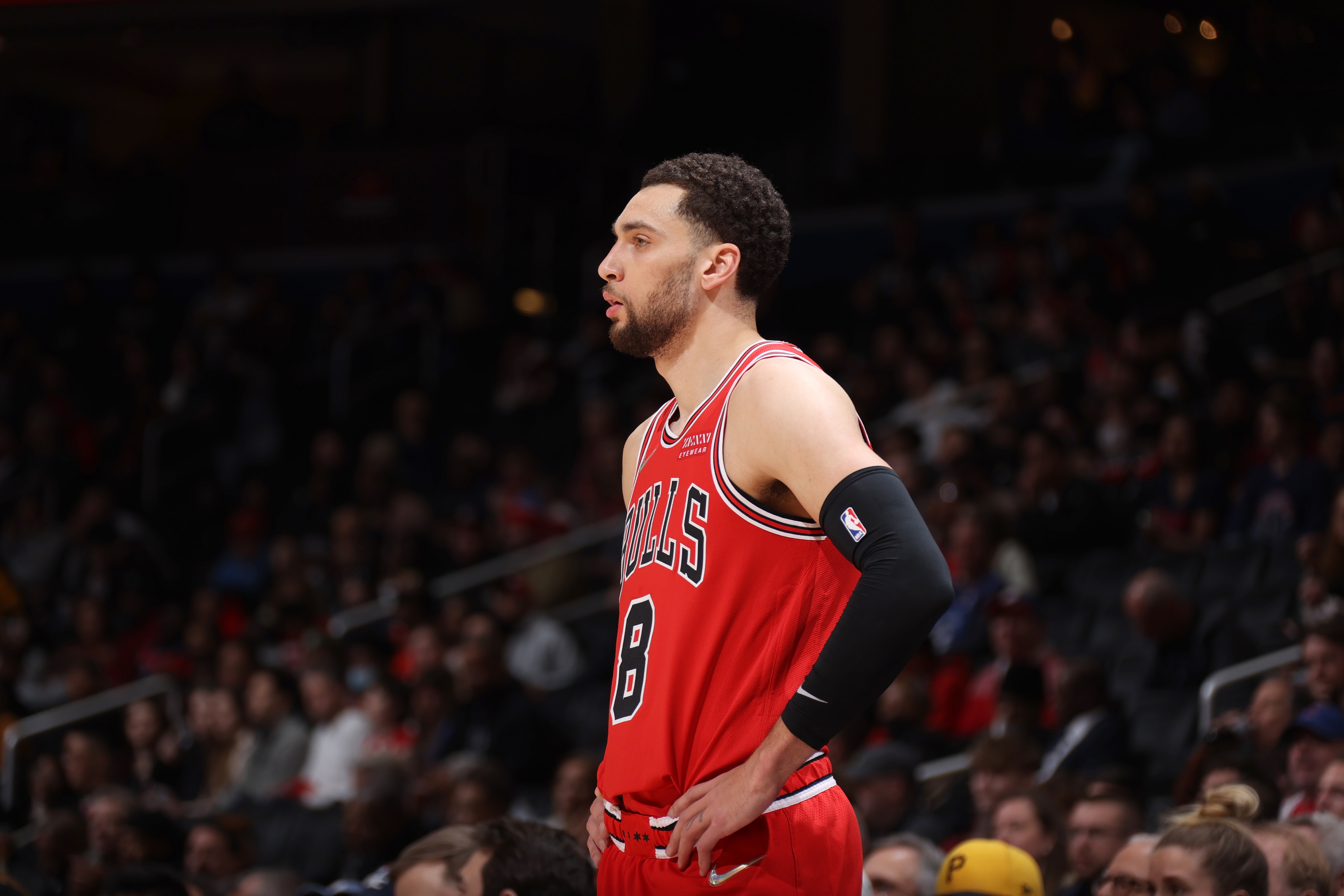 WASHINGTON, DC -  MARCH 29: Zach LaVine #8 of the Chicago Bulls looks on during the game against the Washington Wizards on March 29, 2022 at Capital One Arena in Washington, DC. NOTE TO USER: User expressly acknowledges and agrees that, by downloading and or using this Photograph, user is consenting to the terms and conditions of the Getty Images License Agreement. Mandatory Copyright Notice: Copyright 2022 NBAE (Photo by Stephen Gosling/NBAE via Getty Images)