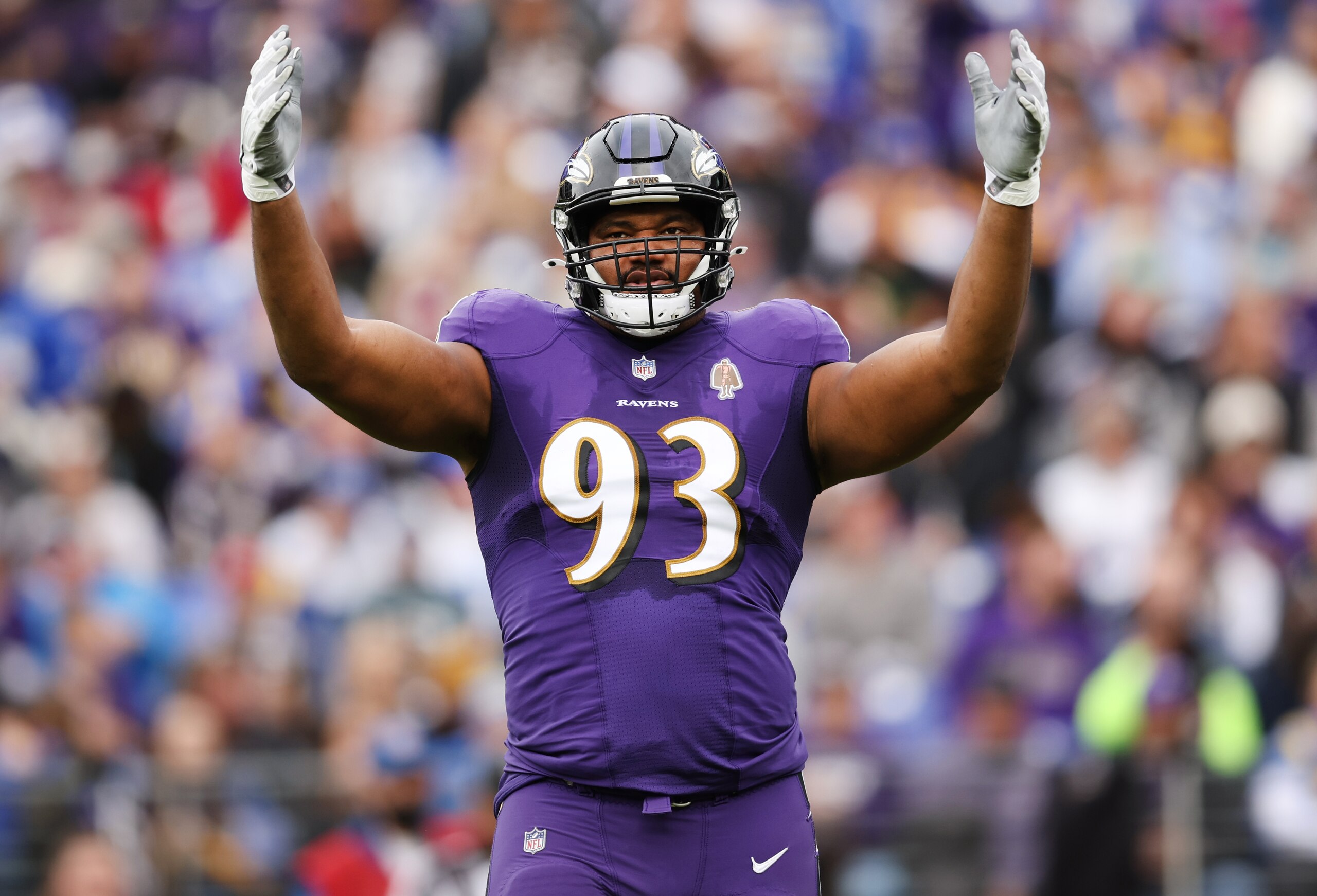 BALTIMORE, MARYLAND - JANUARY 02: Calais Campbell #93 of the Baltimore Ravens reacts in the first quarter of the game against the Los Angeles Rams at M&T Bank Stadium on January 02, 2022 in Baltimore, Maryland. (Photo by Patrick Smith/Getty Images)