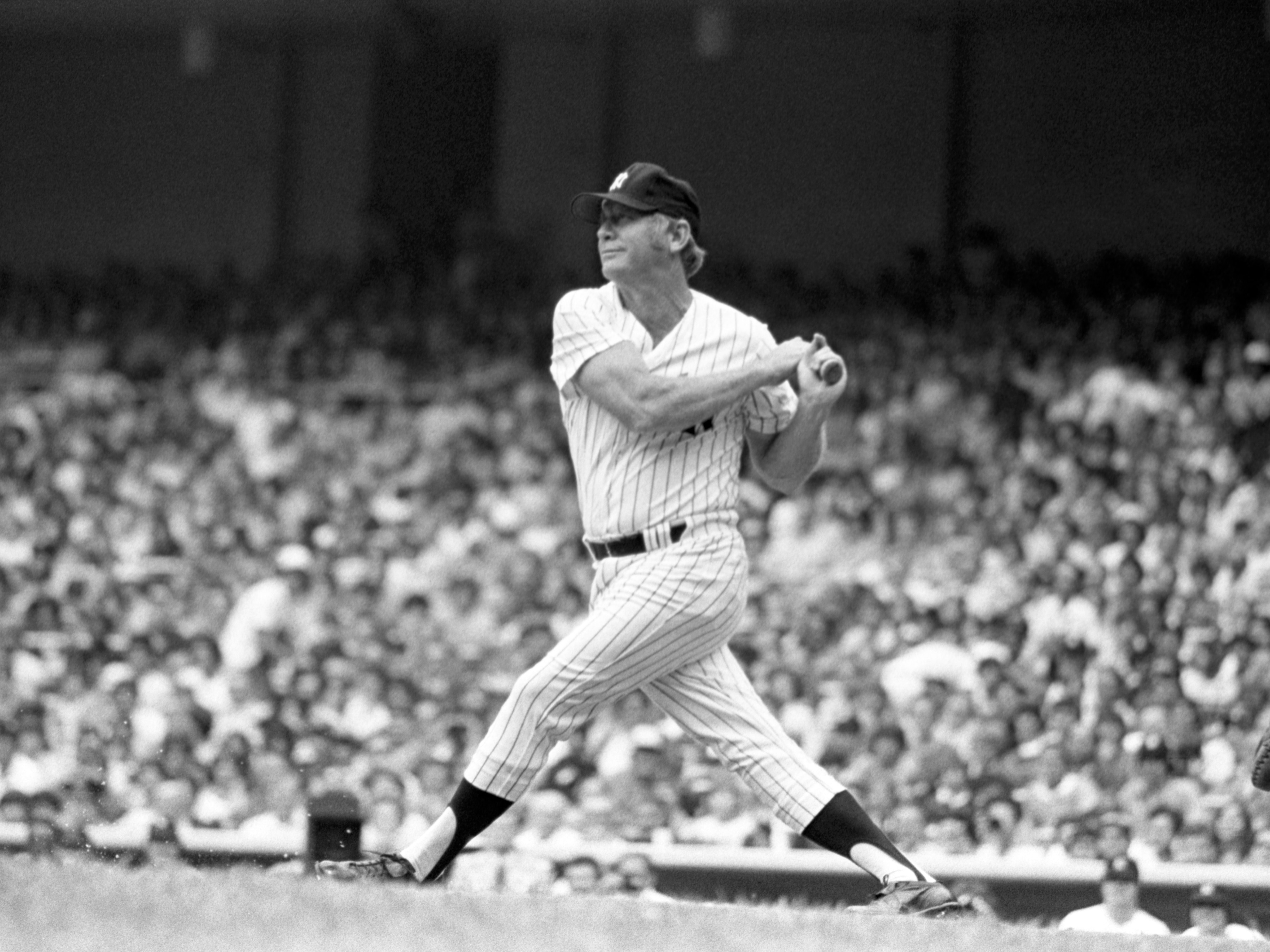 NEW YORK - AUGUST 12, 1977:  Former outfielder Mickey Mantle #7 of the New York Yankees at bat during the Old Timer's Day game prior to a regular season game on August 12, 1977 against the California Angels at Yankee Stadium in New York, New York.  The Angels beat the Yankees, 6-5. (Photo by: 1977 Rich Pilling/Diamond Images via Getty Images)