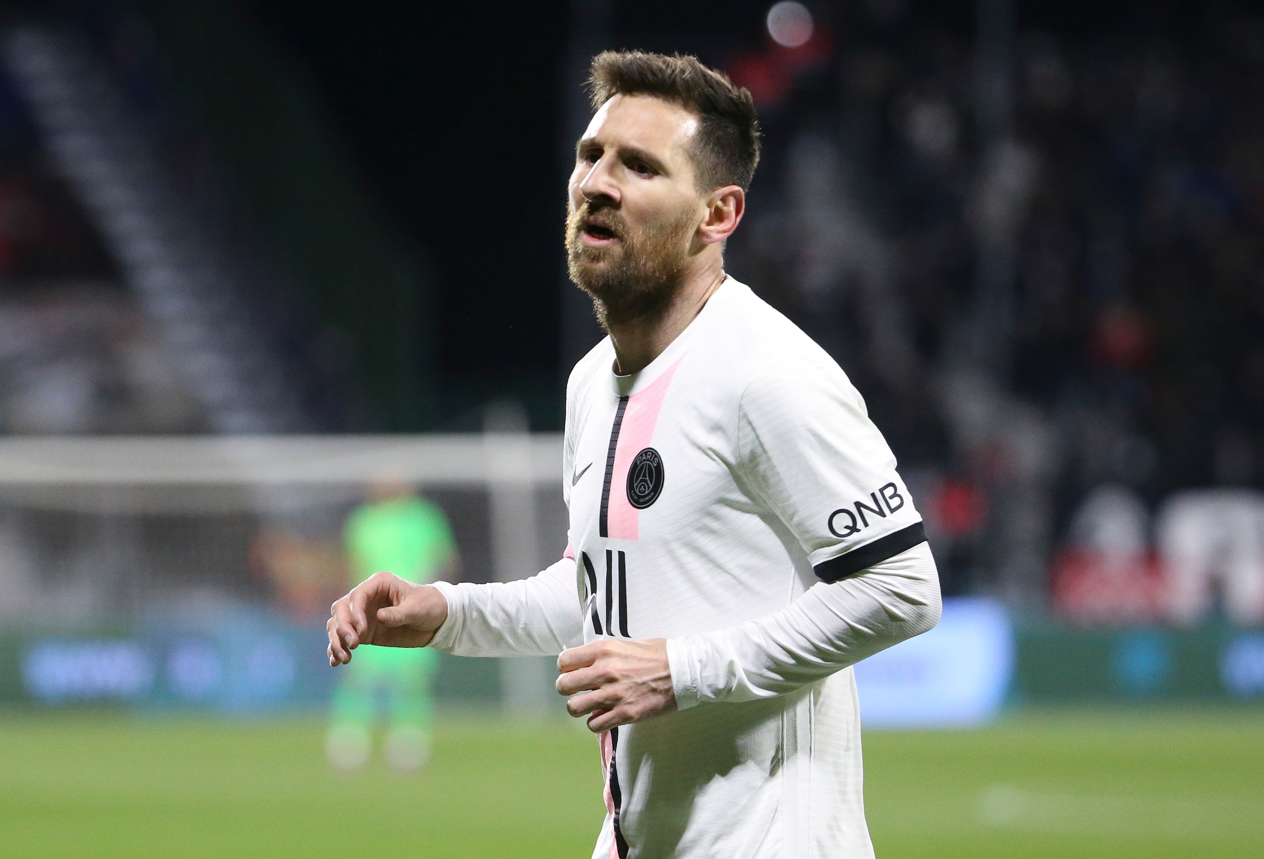 CLERMONT-FERRAND, FRANCE - APRIL 9: Lionel Messi of PSG during the Ligue 1 Uber Eats match between Clermont Foot and Paris Saint-Germain (PSG) at Stade Gabriel Montpied on April 9, 2022 in Clermont-Ferrand, France. (Photo by John Berry/Getty Images)