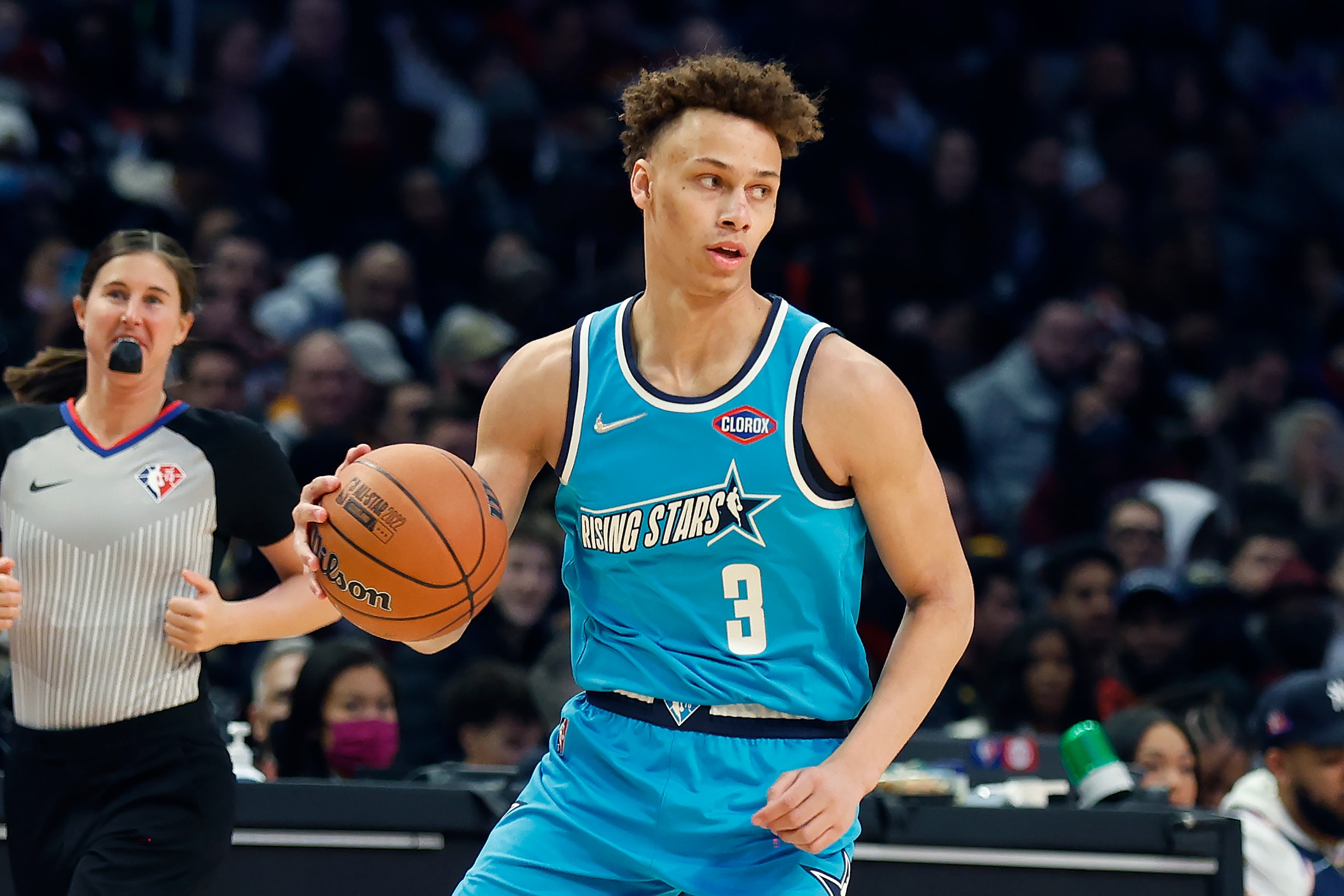 Team Barry's Dyson Daniels, of the G League Ignite, plays against Team Payton during a semifinal of the NBA basketball Rising Stars event, Friday, Feb. 18, 2022, in Cleveland. (AP Photo/Ron Schwane)