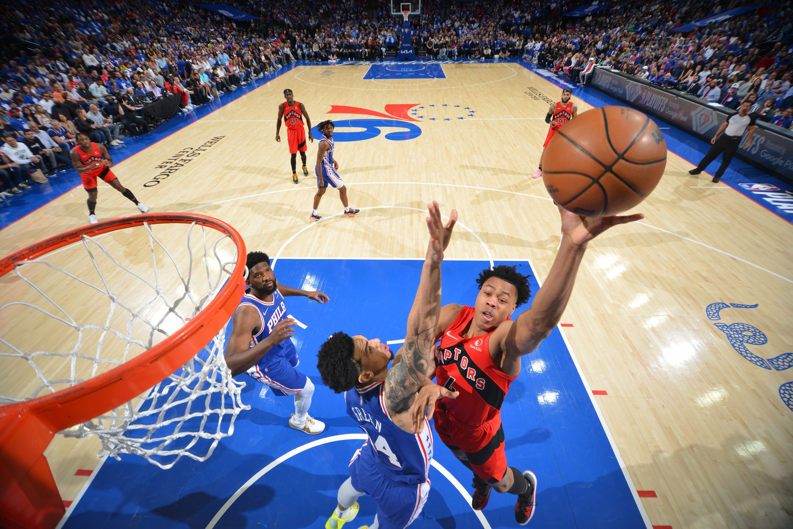 PHILADELPHIA, PA - APRIL 16: Scottie Barnes #4 of the Toronto Raptors shoots the ball against the Philadelphia 76ers during Round 1 Game 1 of the 2022 NBA Playoffs on April 16, 2022 at Wells Fargo Center in Philadelphia, Pennsylvania. NOTE TO USER: User expressly acknowledges and agrees that, by downloading and/or using this Photograph, user is consenting to the terms and conditions of the Getty Images License Agreement. Mandatory Copyright Notice: Copyright 2022 NBAE (Photo by Jesse D. Garrabrant/NBAE via Getty Images)