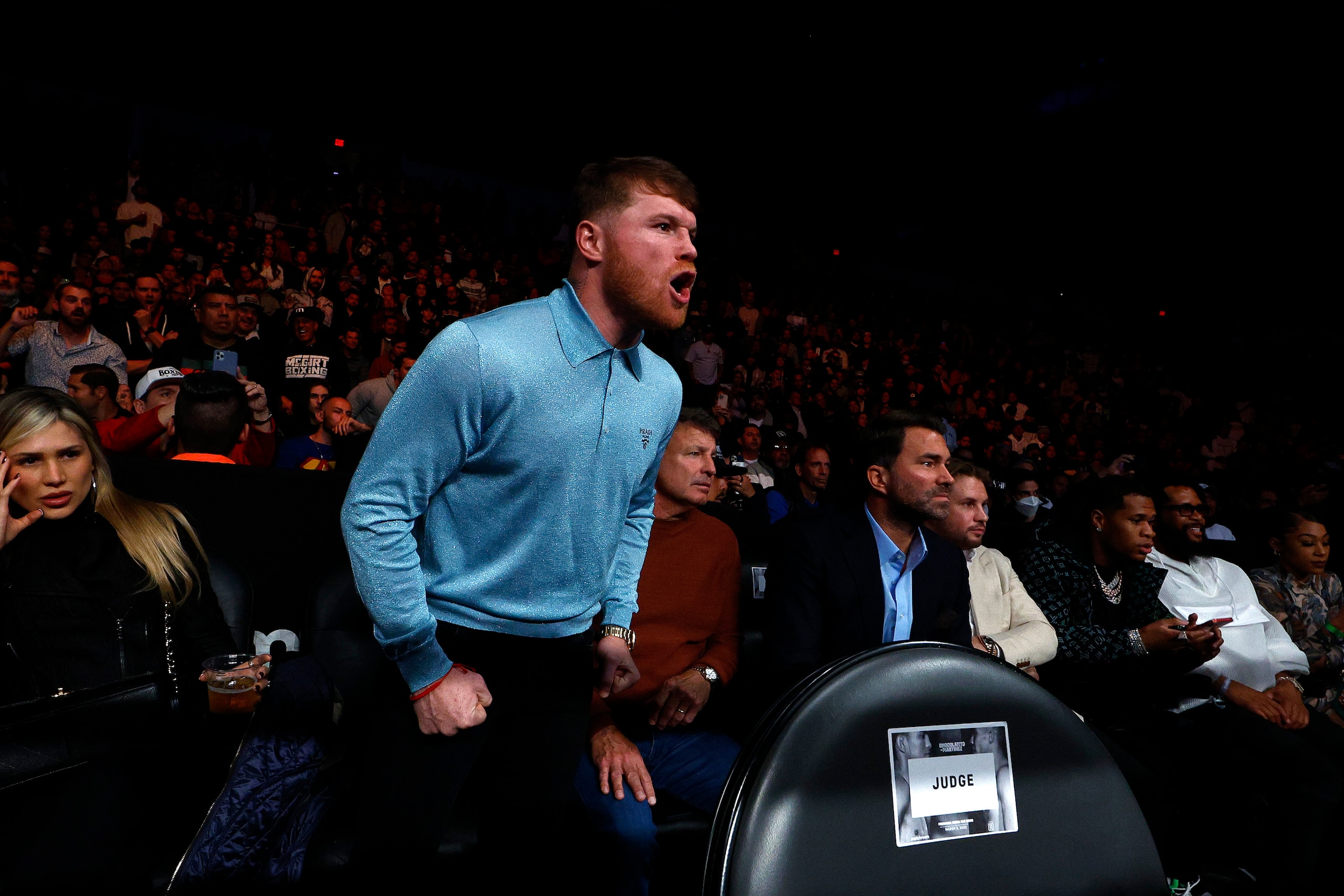 SAN DIEGO, CALIFORNIA - MARCH 05:   Canelo Alvarez attends the super flyweight division fight between Roman "Chocolatito" Gonzalez and Julio Cesar Martinez at Pechanga Arena on March 05, 2022 in San Diego, California. (Photo by Ronald Martinez/Getty Images)