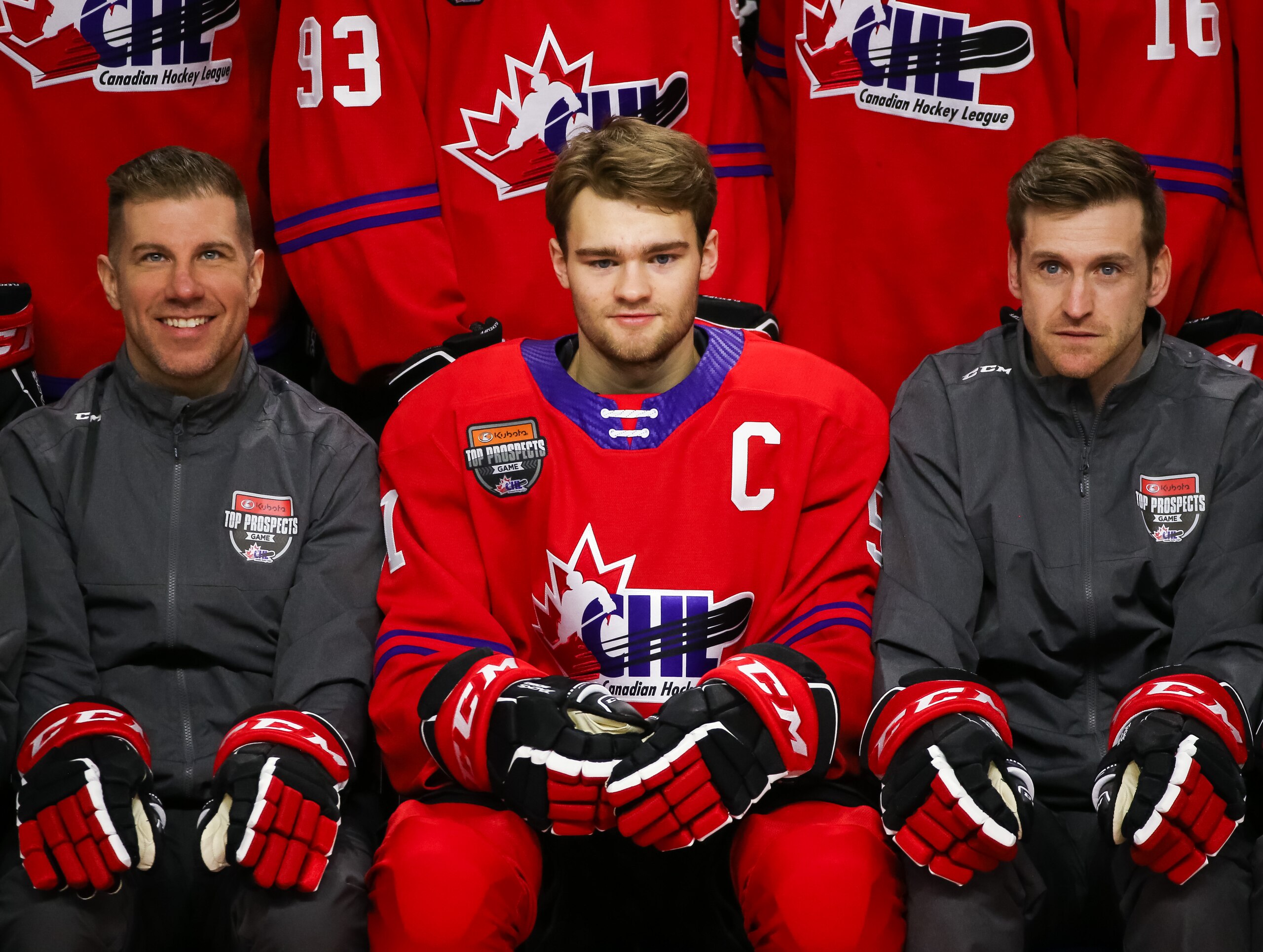 KITCHENER, ONTARIO - MARCH 23: Shane Wright #51 of the Team Red poses for a team photo prior to the 2022 CHL/NHL Top Prospects Game at Kitchener Memorial Auditorium on March 23, 2022 in Kitchener, Ontario. (Photo by Chris Tanouye/Getty Images)